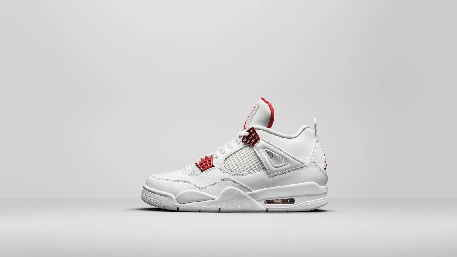 Air Jordan 4 Retro 'Red Metallic'