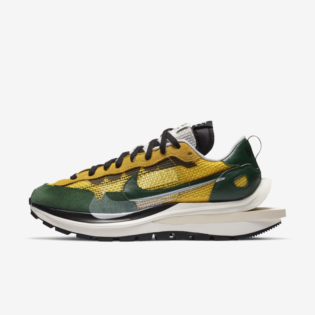 sacai x Nike VaporWaffle 'Tour Yellow & Gorge Green-Sail'