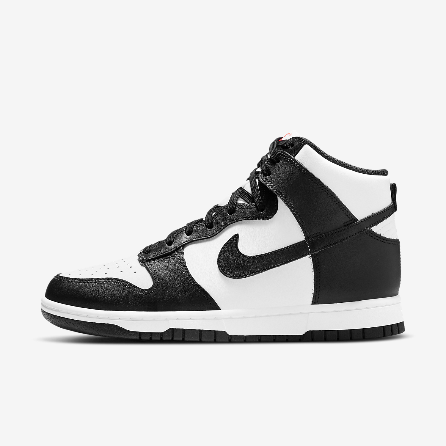 women black and white dunks high