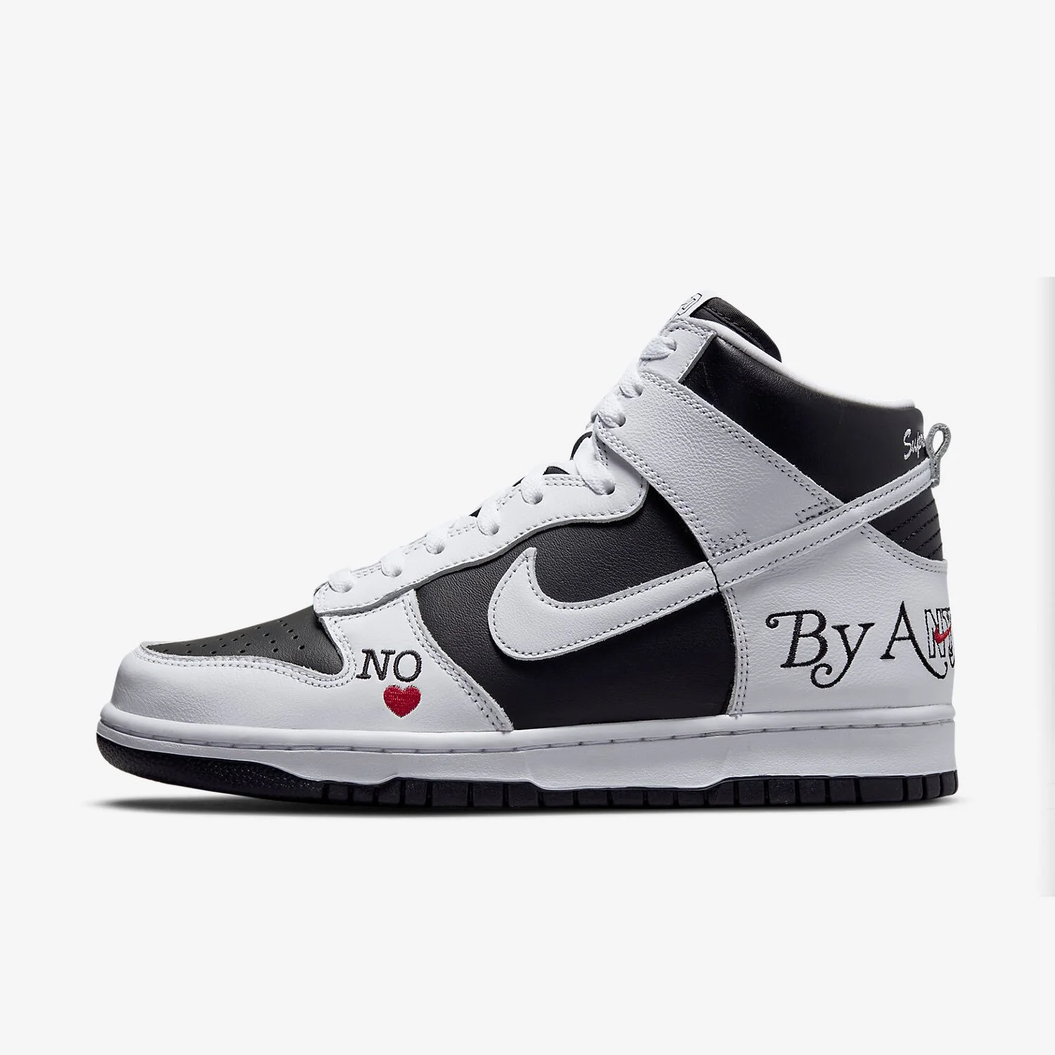 ‘White / Black’ Supreme x Nike SB Dunk High ‘By Any Means’