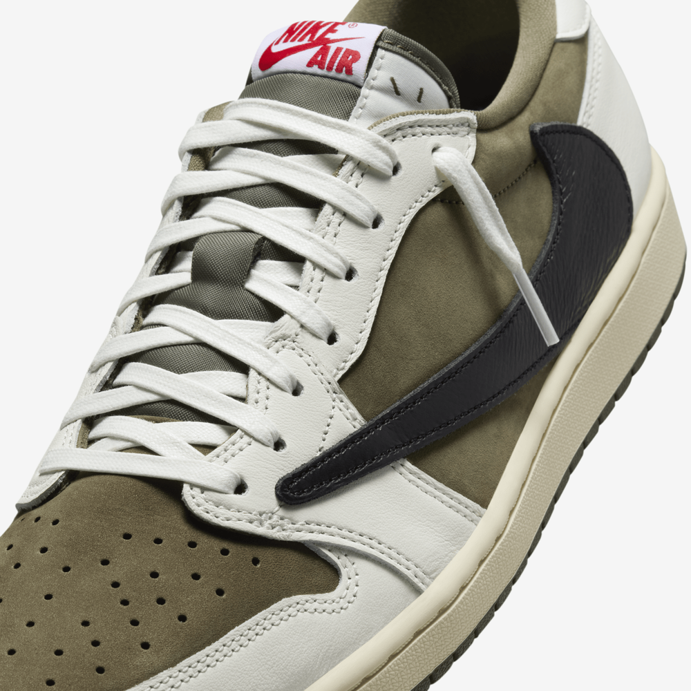 靴 Travis Scott x Nike Air Jordan1 Low OG - 靴