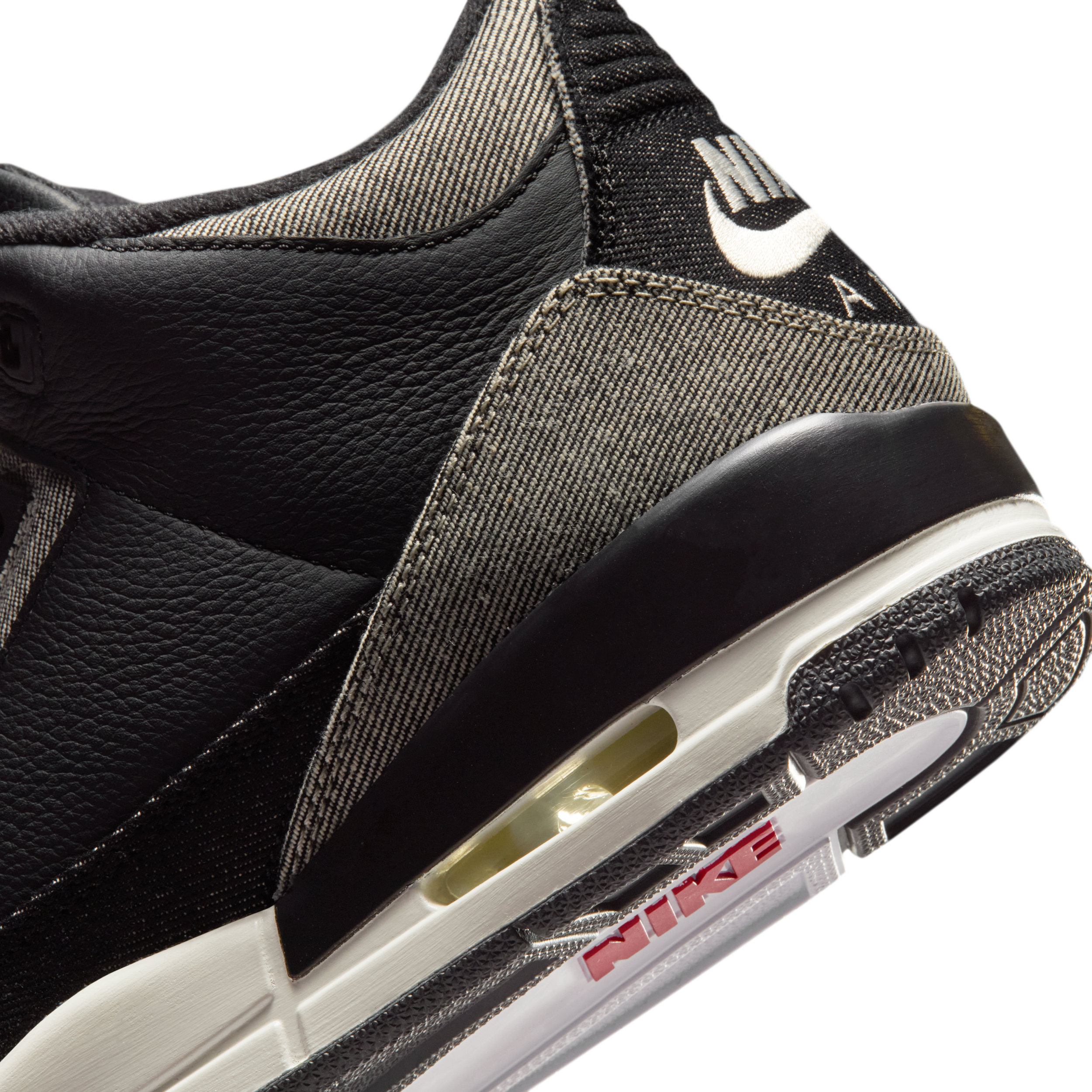 air-jordan-3-10-levis-black-and-white-男-pMXcZwc4-7.png