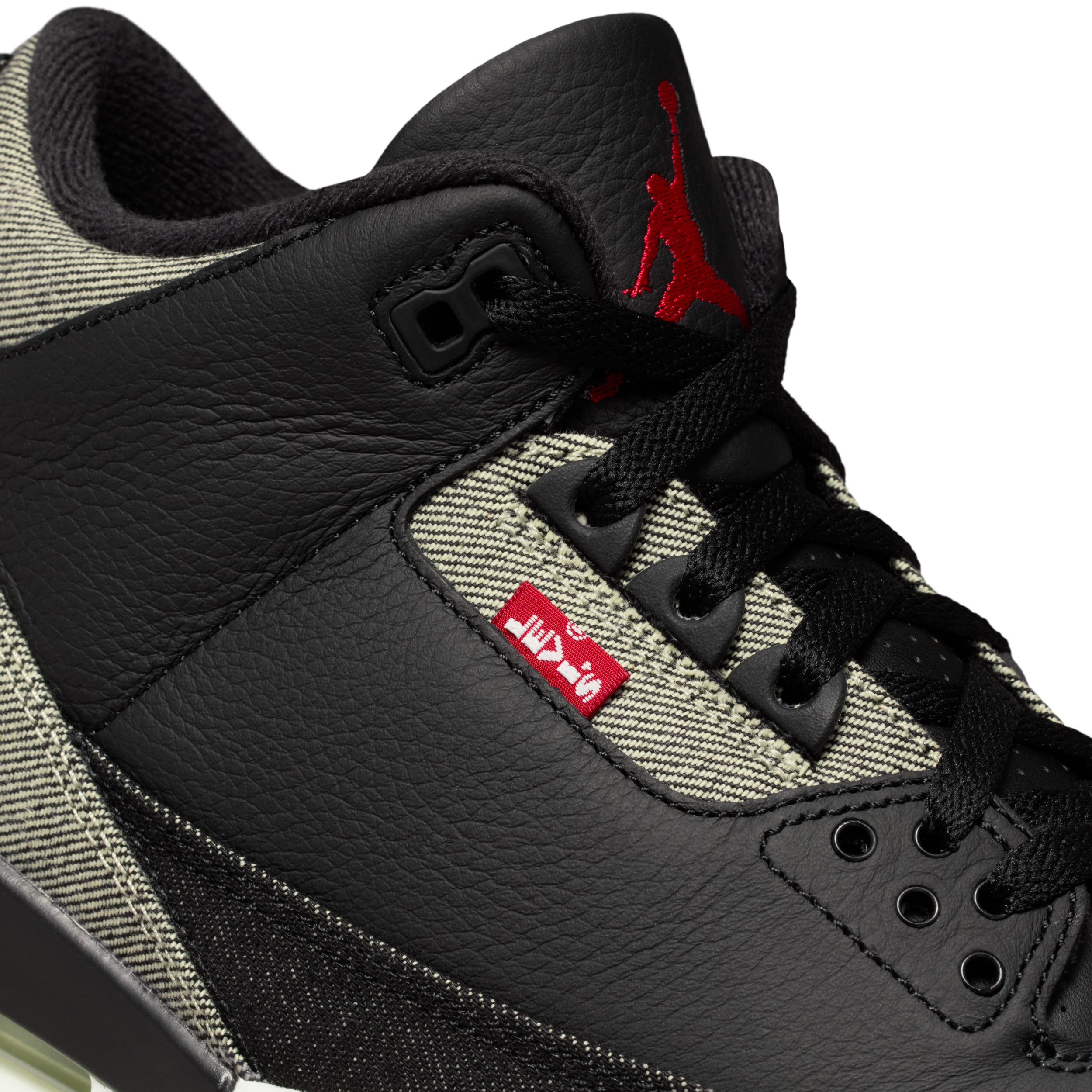 air-jordan-3-10-levis-black-and-white-男-pMXcZwc4-8.png