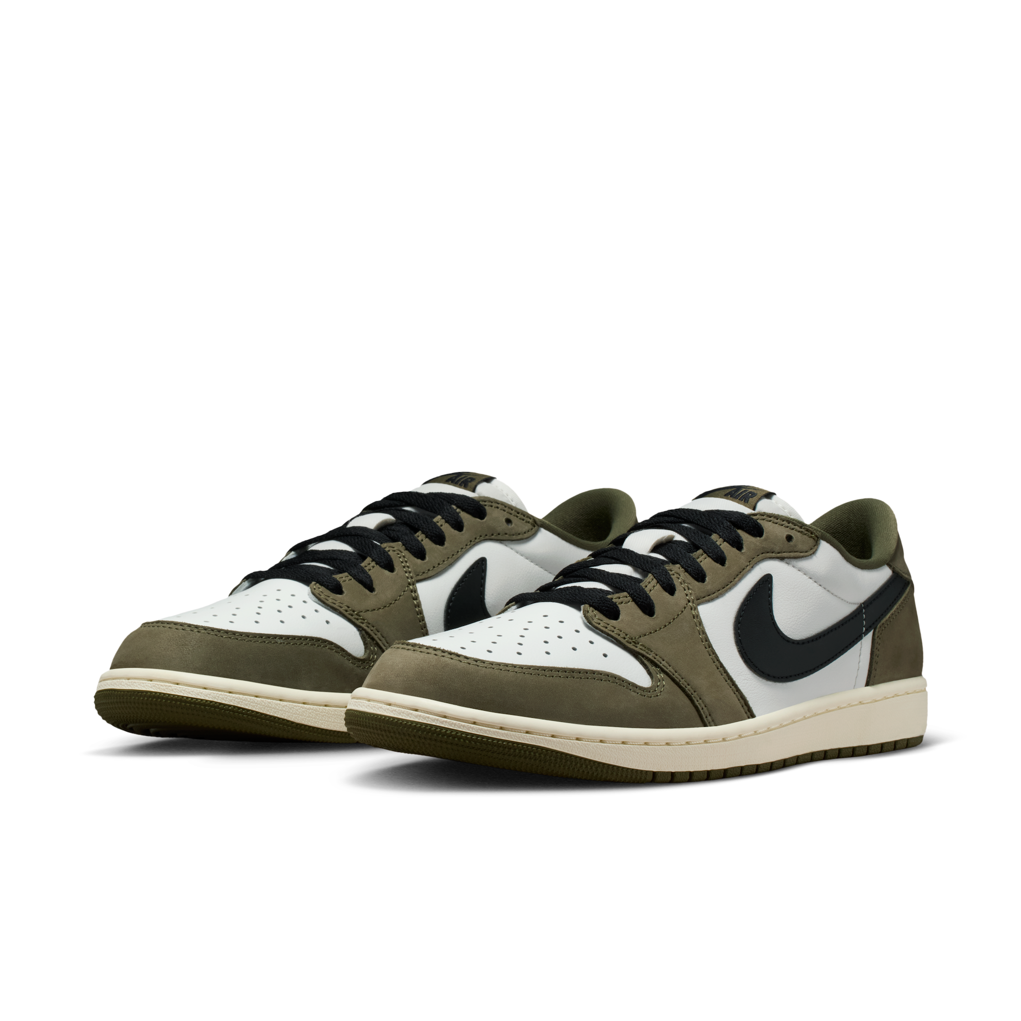 air-jordan-1-retro-low-复刻男子运动鞋-s4PbjQsZ-4.png