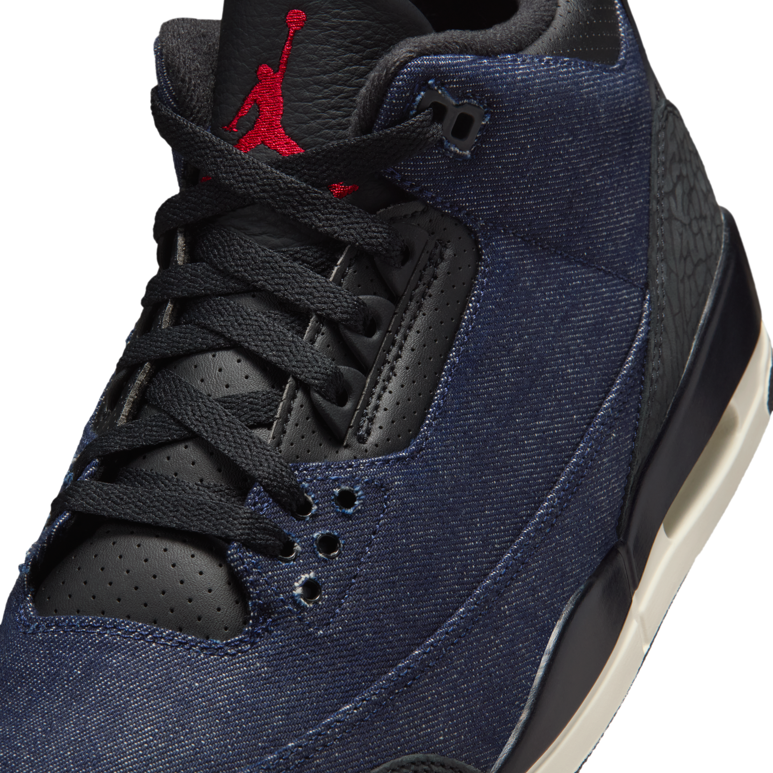 air-jordan-3-10-levis-indigo-and-gym-red-男-N3NHb11p-6.png