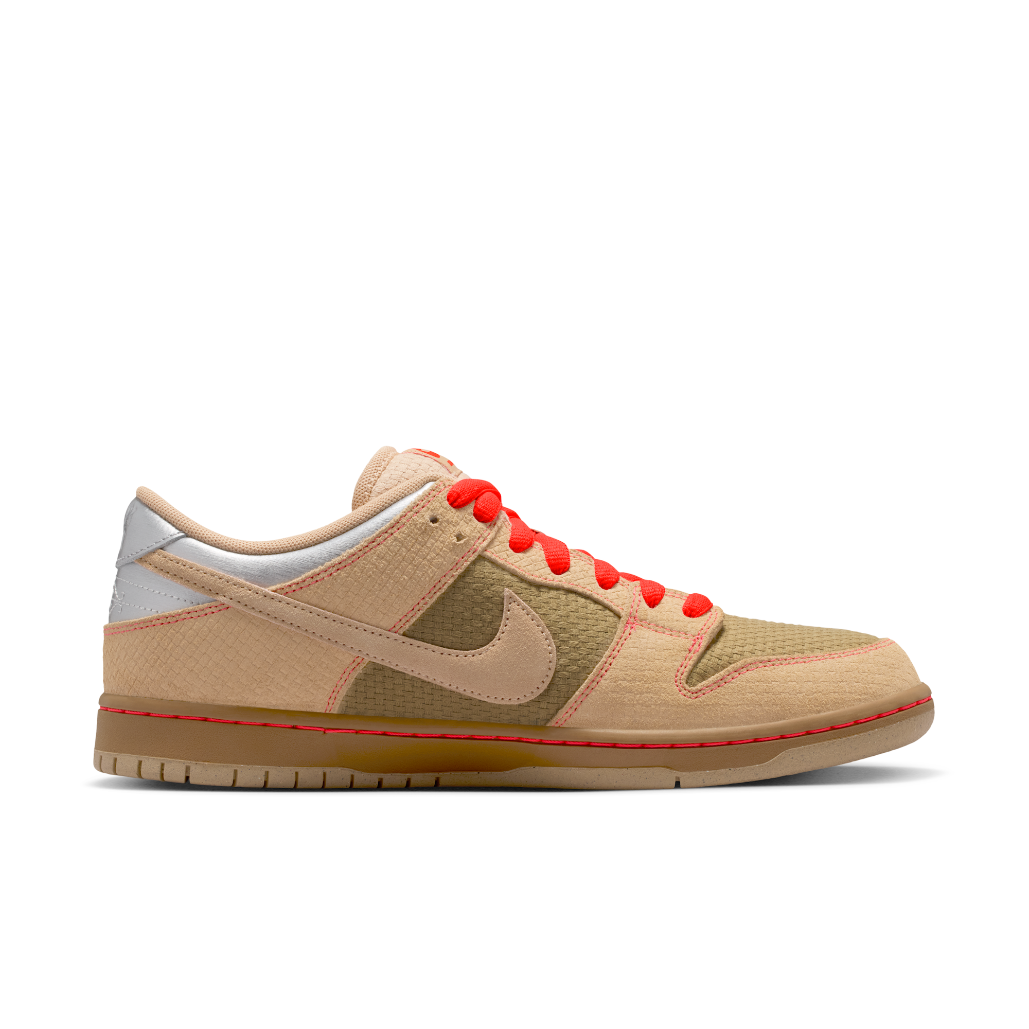 sb-dunk-low-pro-skate-shoes-bm63HzcY-2.png