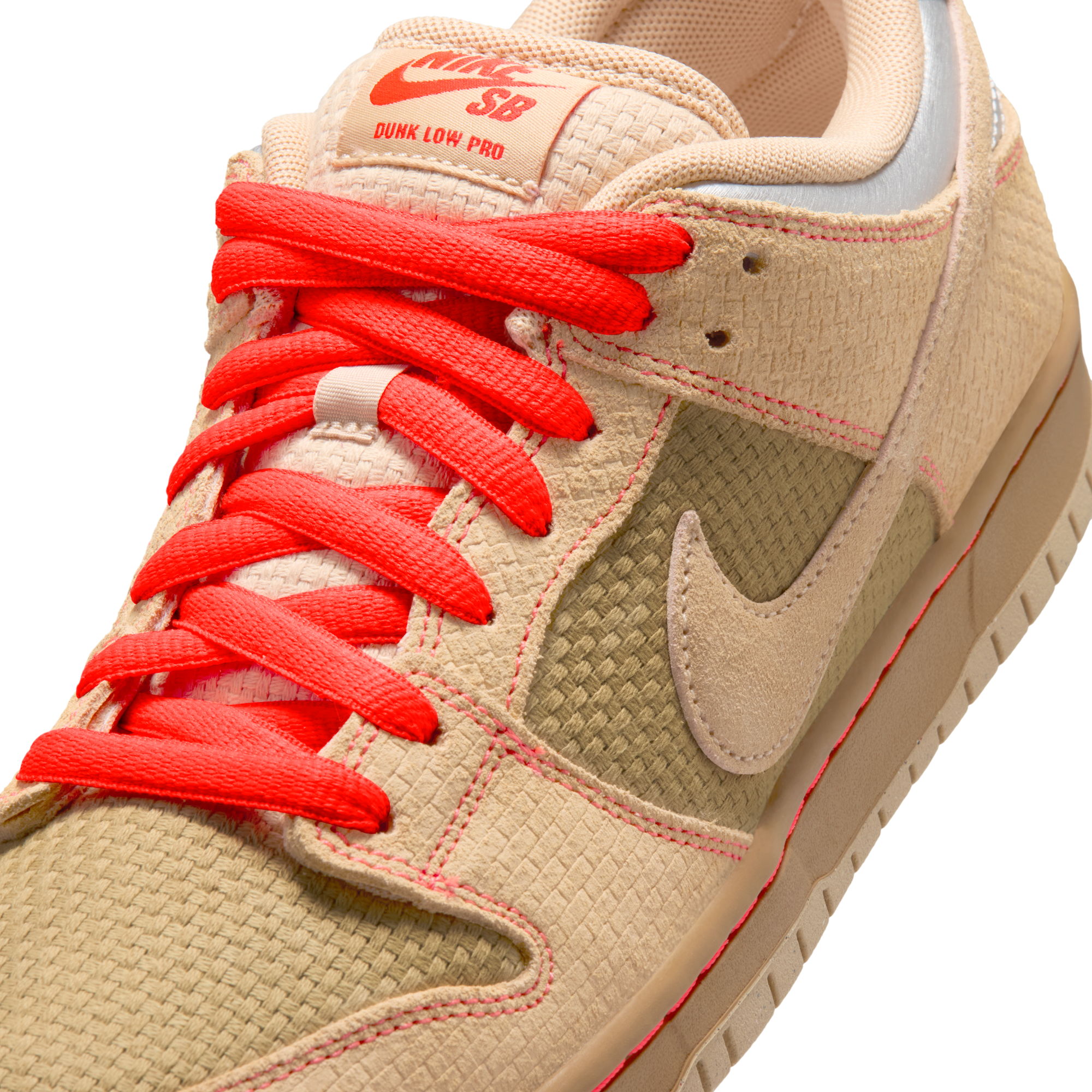 sb-dunk-low-pro-skate-shoes-bm63HzcY-6.png