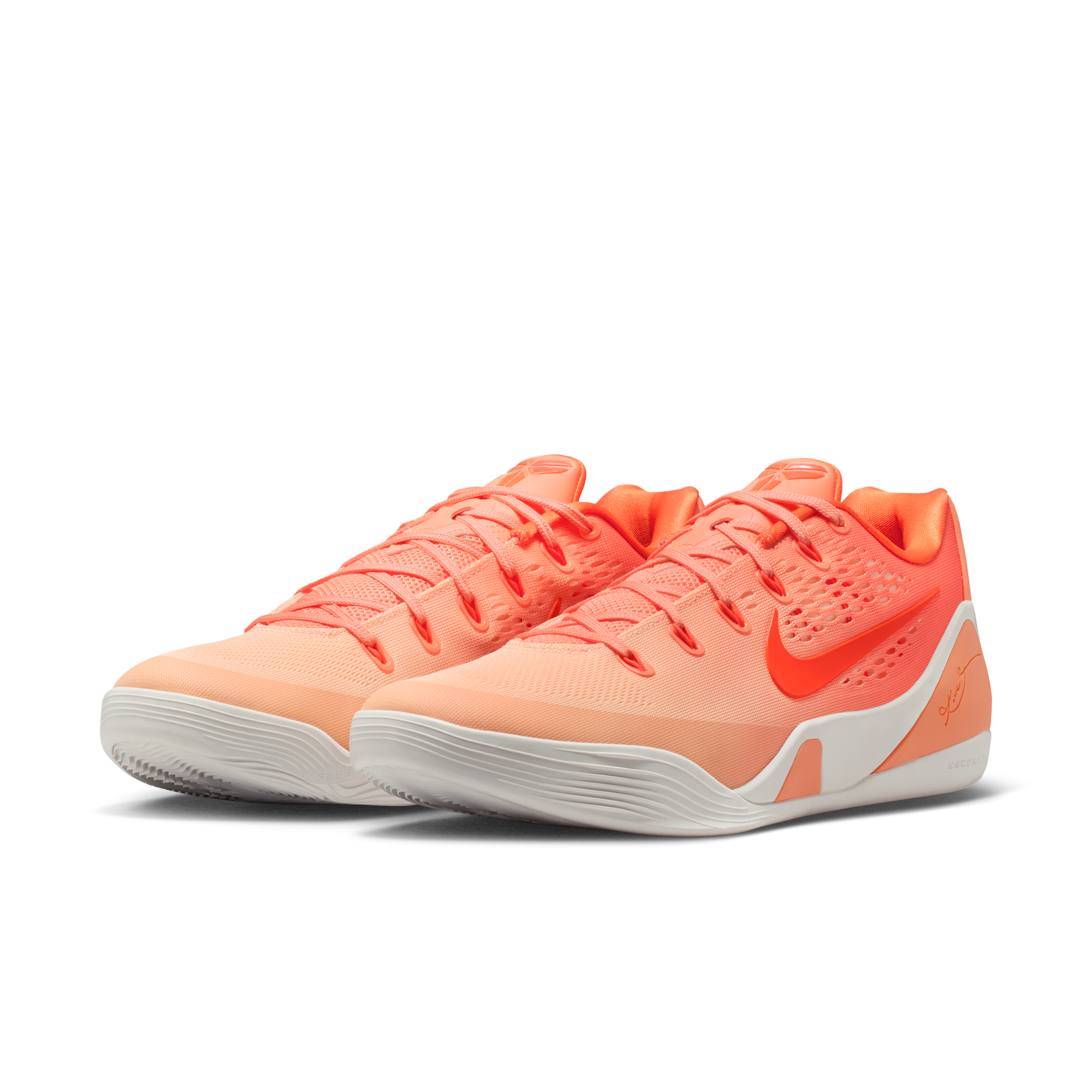 kobe-9-low-protro-科比男-女篮球鞋-dR2TkHH0-4.png