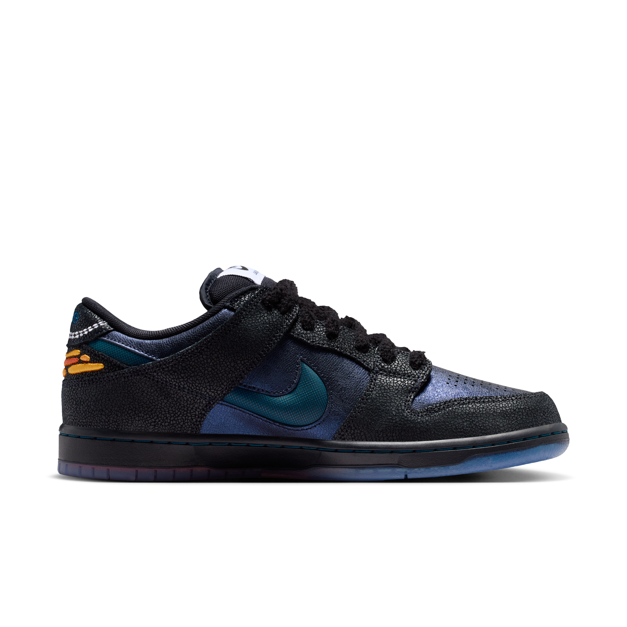 nike-sb-dunk-low-pro-qs-bt-t1ZMHwvL-12.png