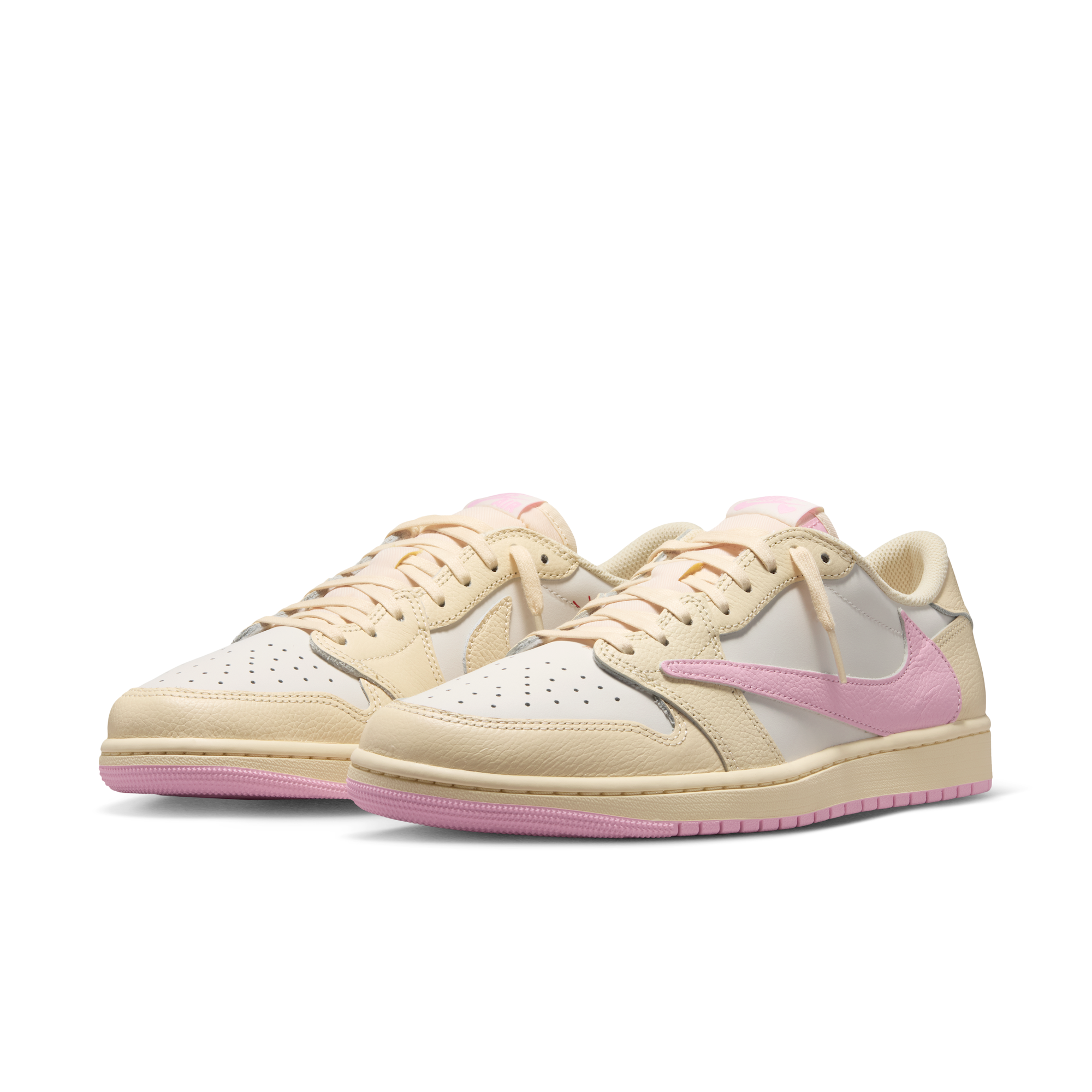 air-jordan-1-low-x-travis-scott-shoes-mJdLp7ad-7.png