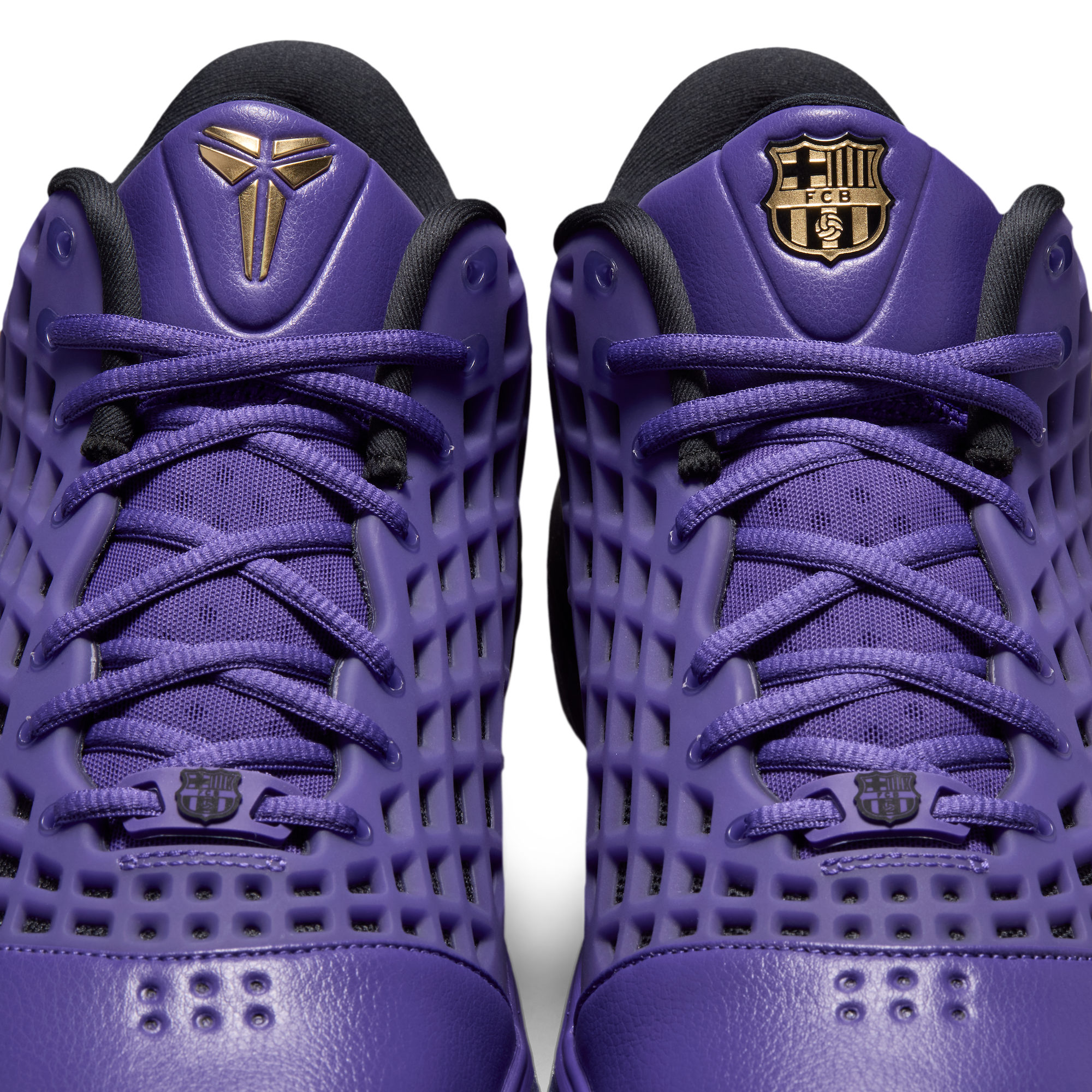 kobe-3-low-protro-x-fc-barcelona-basketbol-ayakkabisi-YXM8GWrZ (8).png