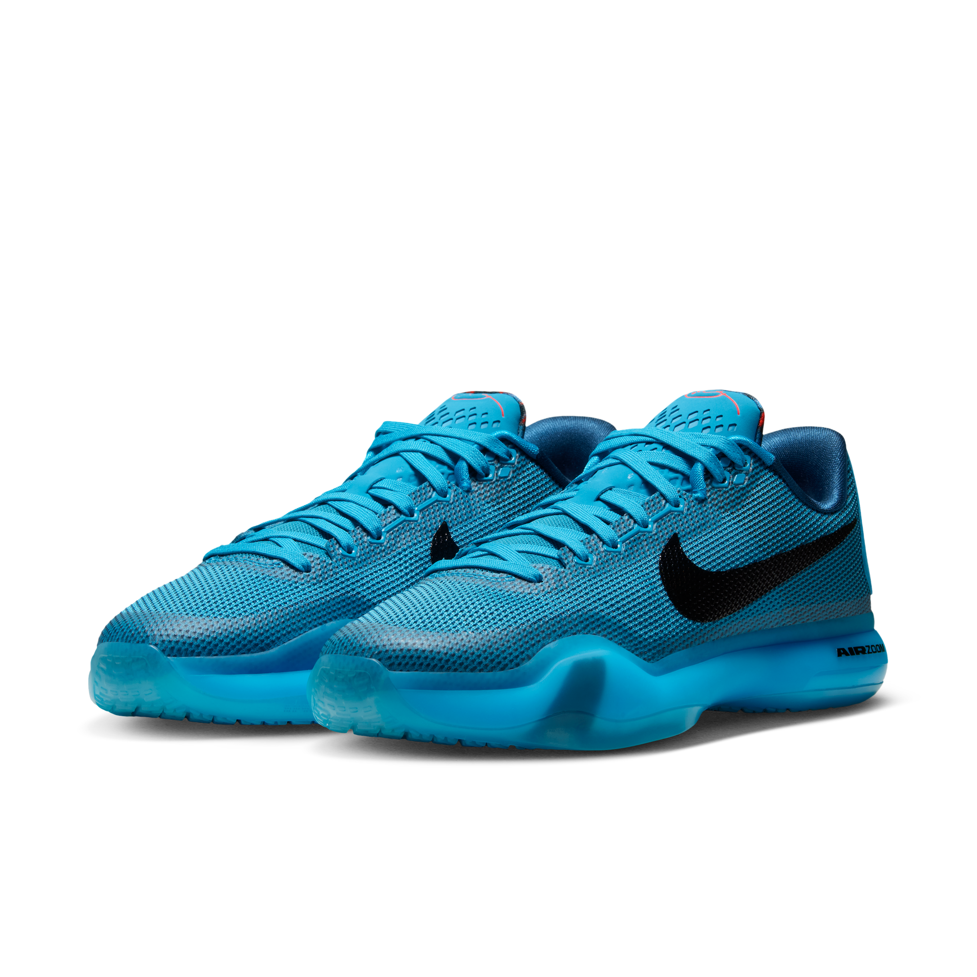 kobe-10-protro-blue-lagoon-%E7%A7%91%E6%AF%94%E7%94%B7-%E5%A5%B3%E7%AF%AE%E7%90%83%E9%9E%8B-8gYgKI3Z (4).png