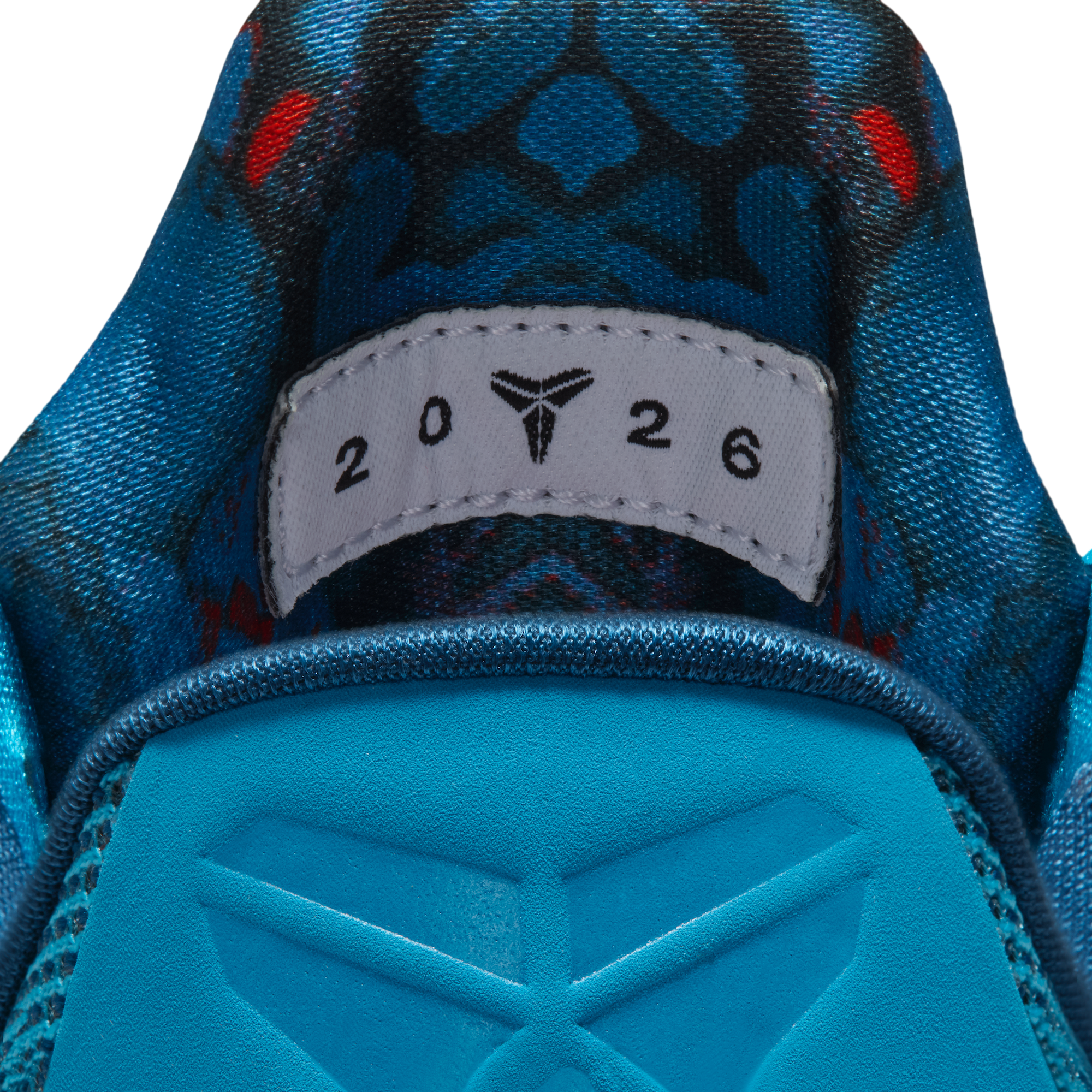 kobe-10-protro-blue-lagoon-%E7%A7%91%E6%AF%94%E7%94%B7-%E5%A5%B3%E7%AF%AE%E7%90%83%E9%9E%8B-8gYgKI3Z (7).png