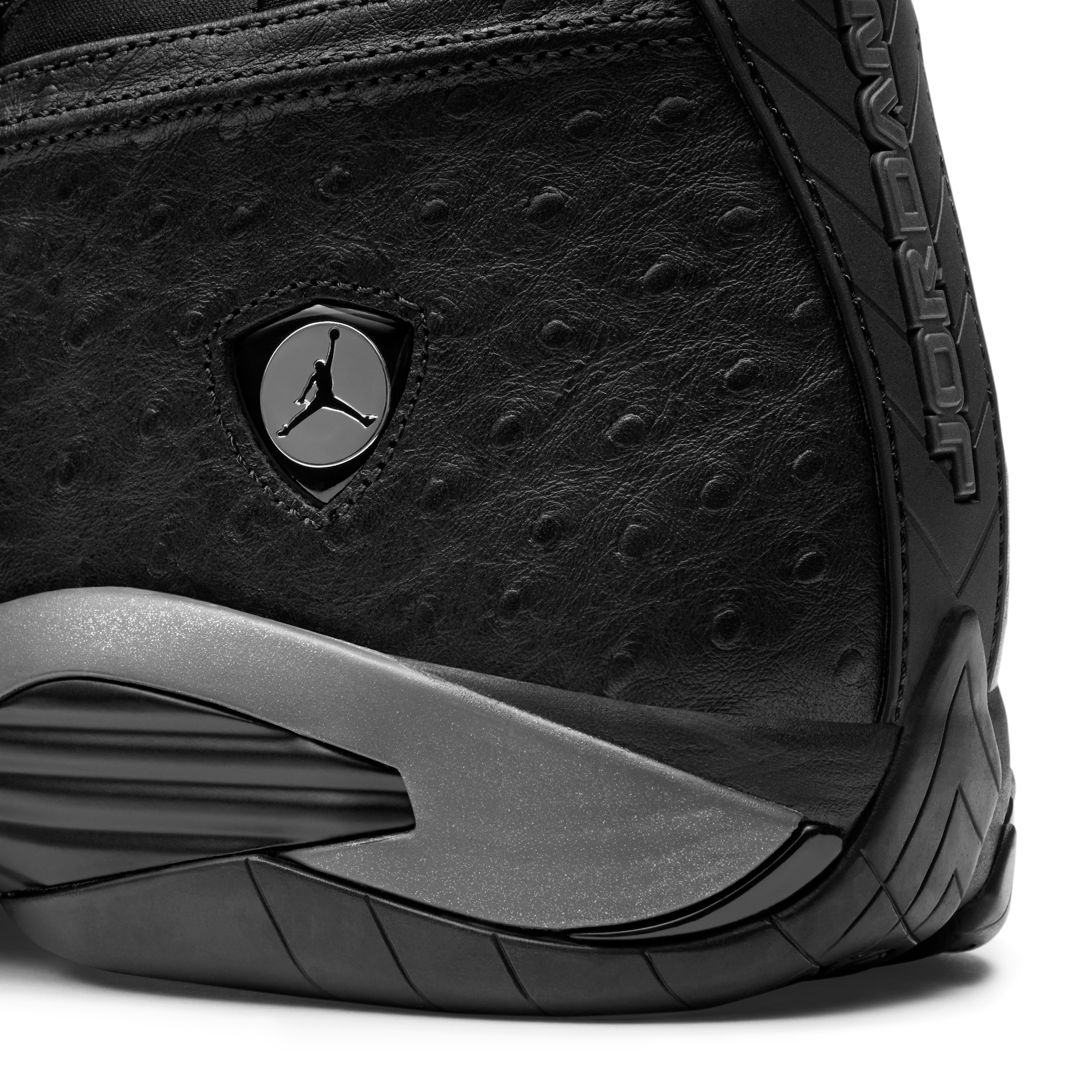 air-jordan-14-low-black-pack-%E7%94%B7%E5%AD%90%E8%BF%90%E5%8A%A8%E9%9E%8B-PN7xH4Zc (3).png