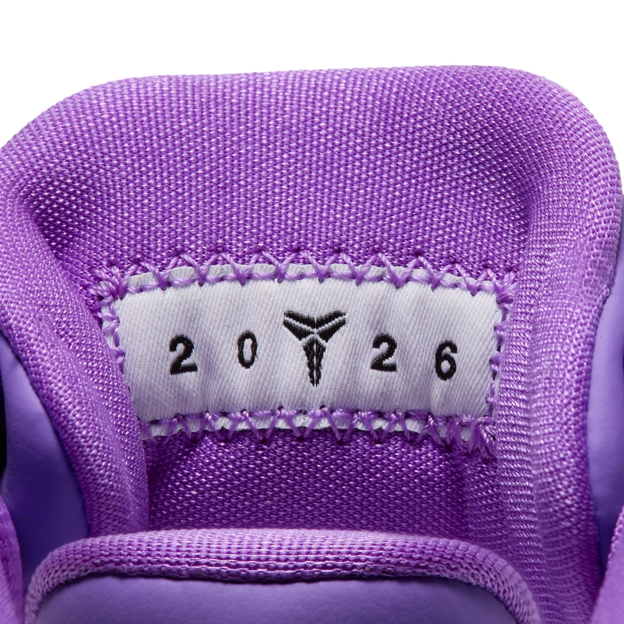 kobe-ad-protro-basketball-shoes-ulc2J7dR-4.jpeg