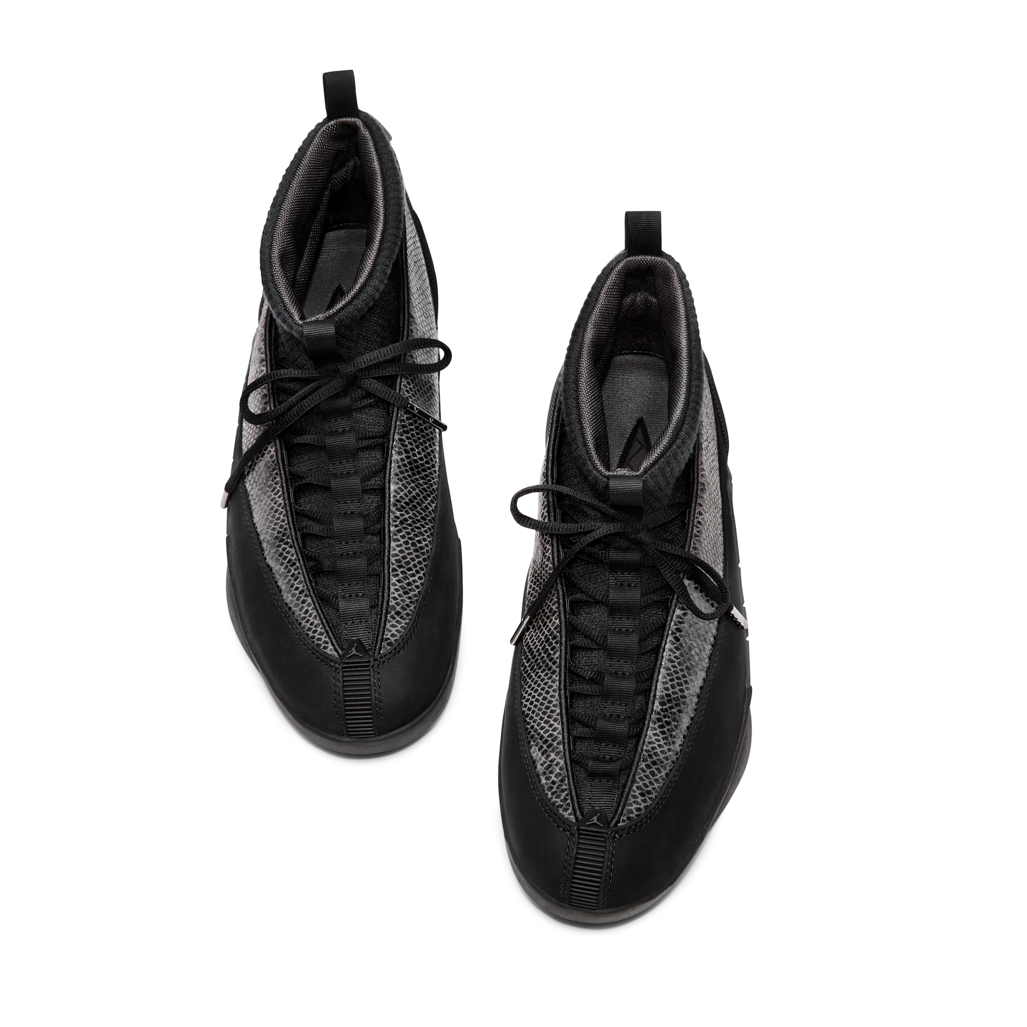 air-jordan-15-%E7%94%B7%E5%AD%90%E8%BF%90%E5%8A%A8%E9%9E%8B-wN6B8t1d.png