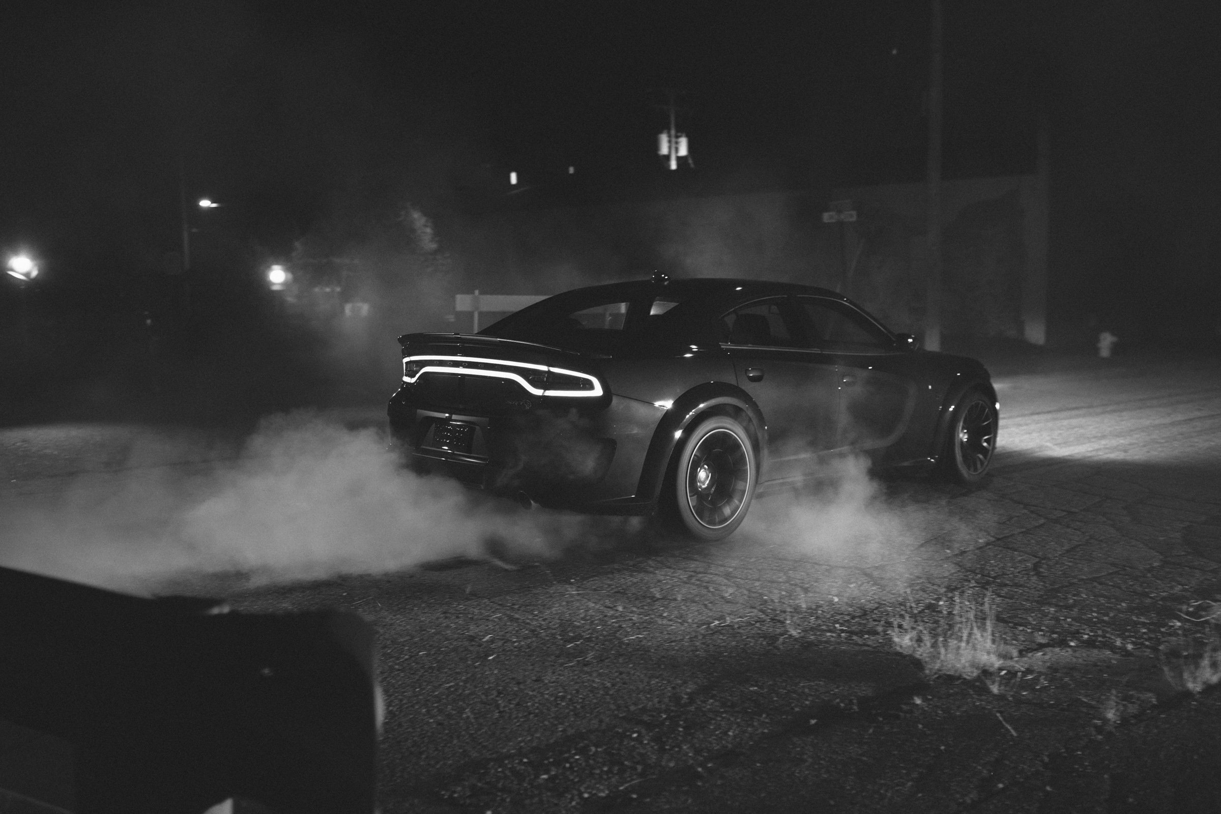 2022 Dodge_Charger Hellcat Redeye Hell Raisin_Night_Burnout_N850238.jpg