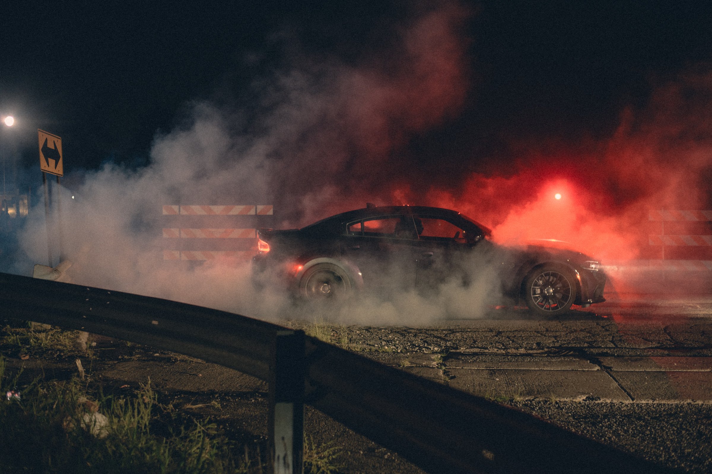 2022 Dodge_Charger Hellcat Redeye Hell Raisin_Night_Burnout_N850376.jpg
