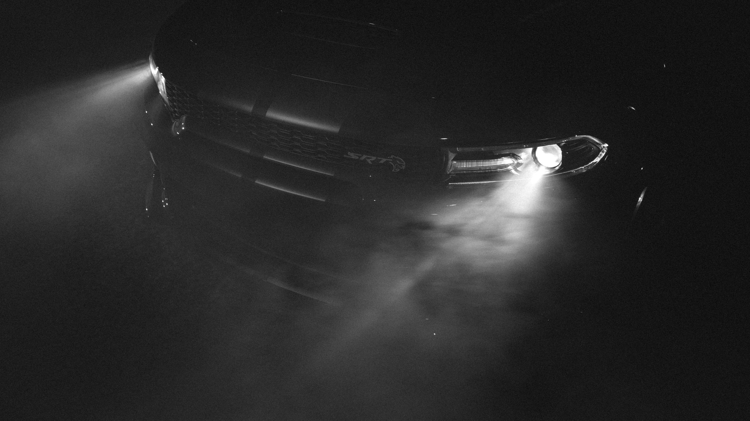 2022 Dodge_Charger Hellcat Redeye Hell Raisin_Night_Burnout_N850571.jpg
