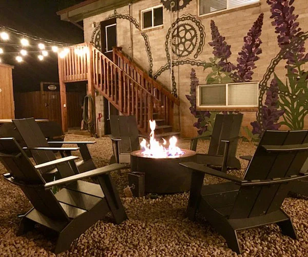 amenities-fire-pit.jpg