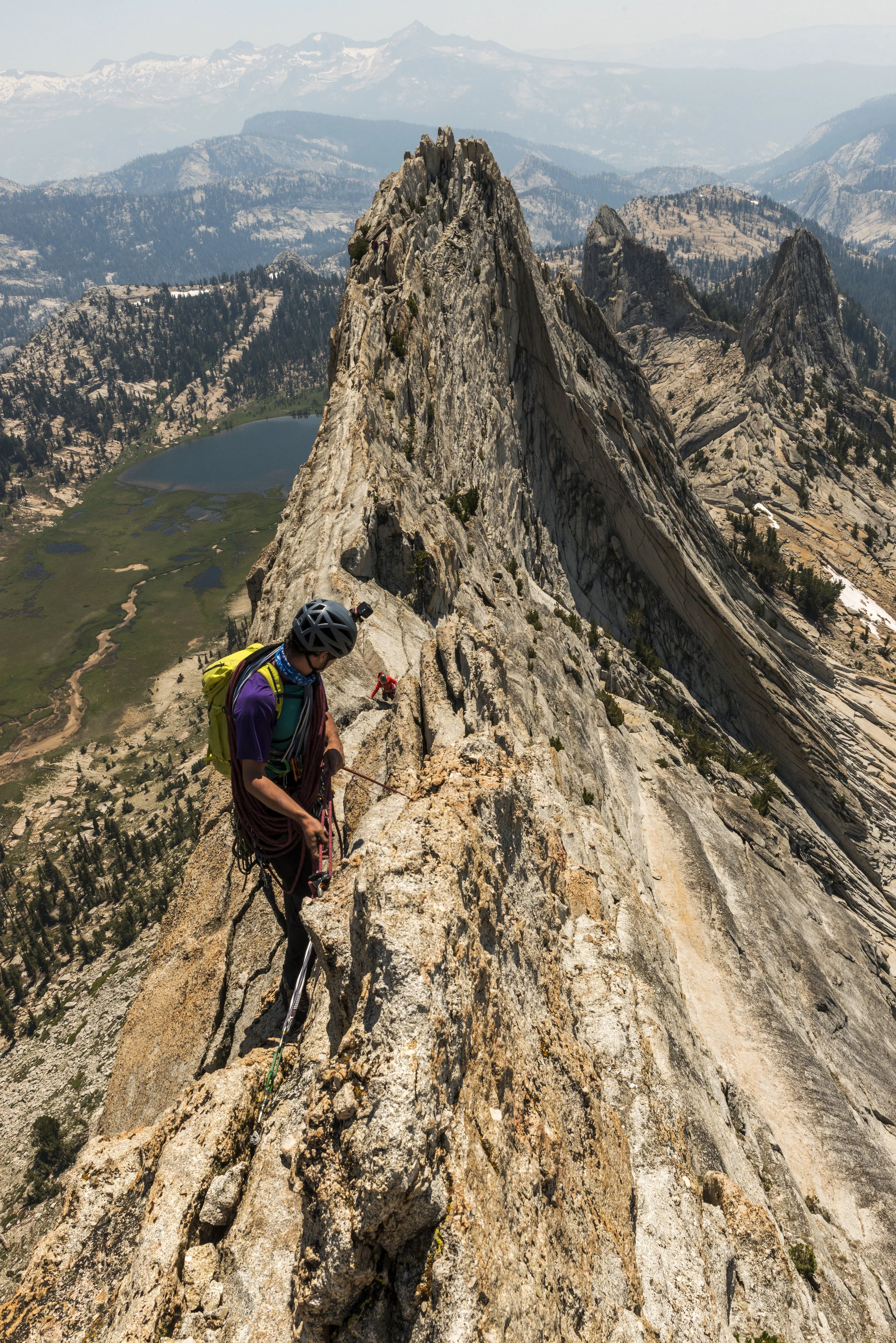 matthes crest 1.jpg
