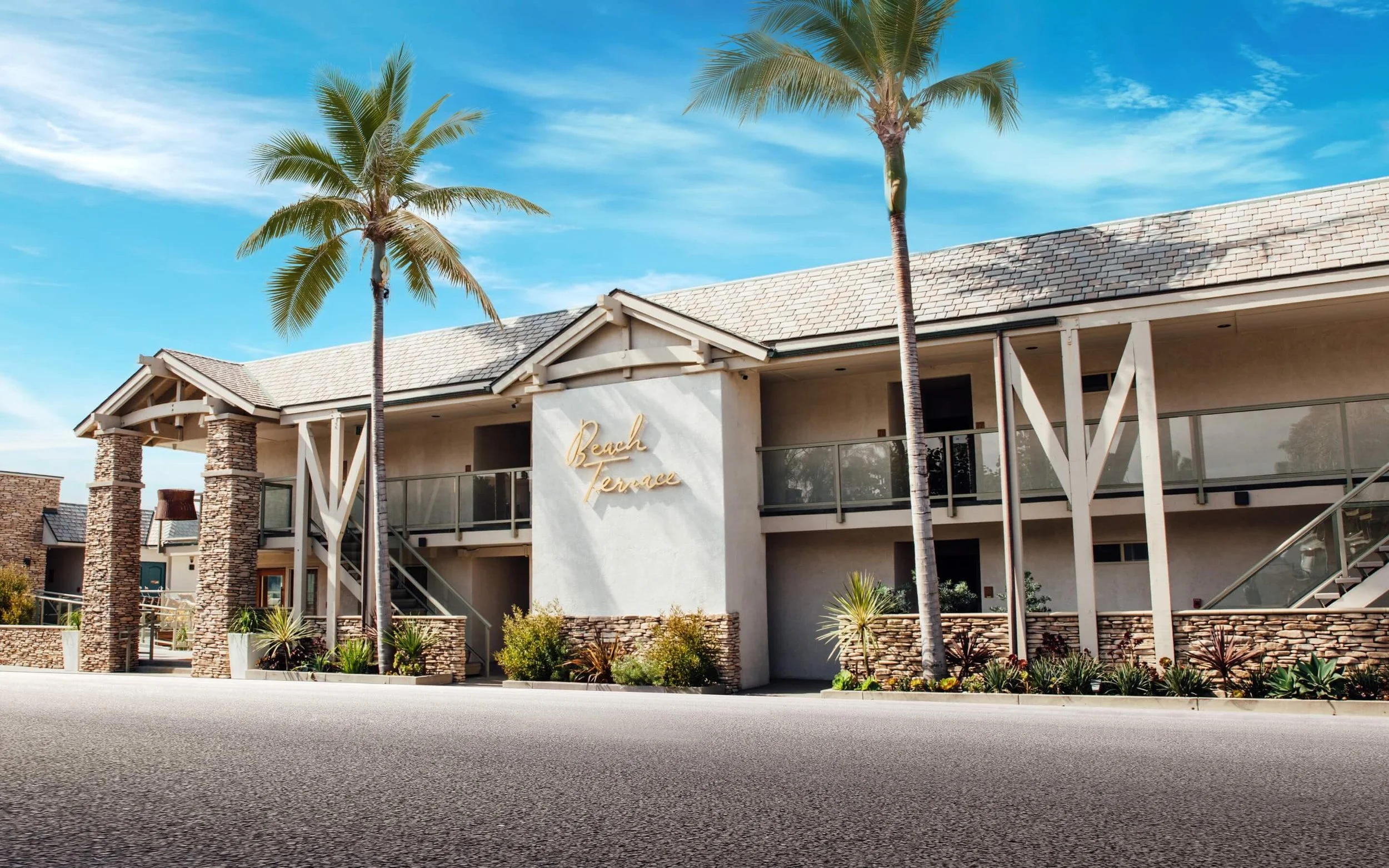 65735f2f875413110f50503c_BeachTerrace_Image 3.jpg