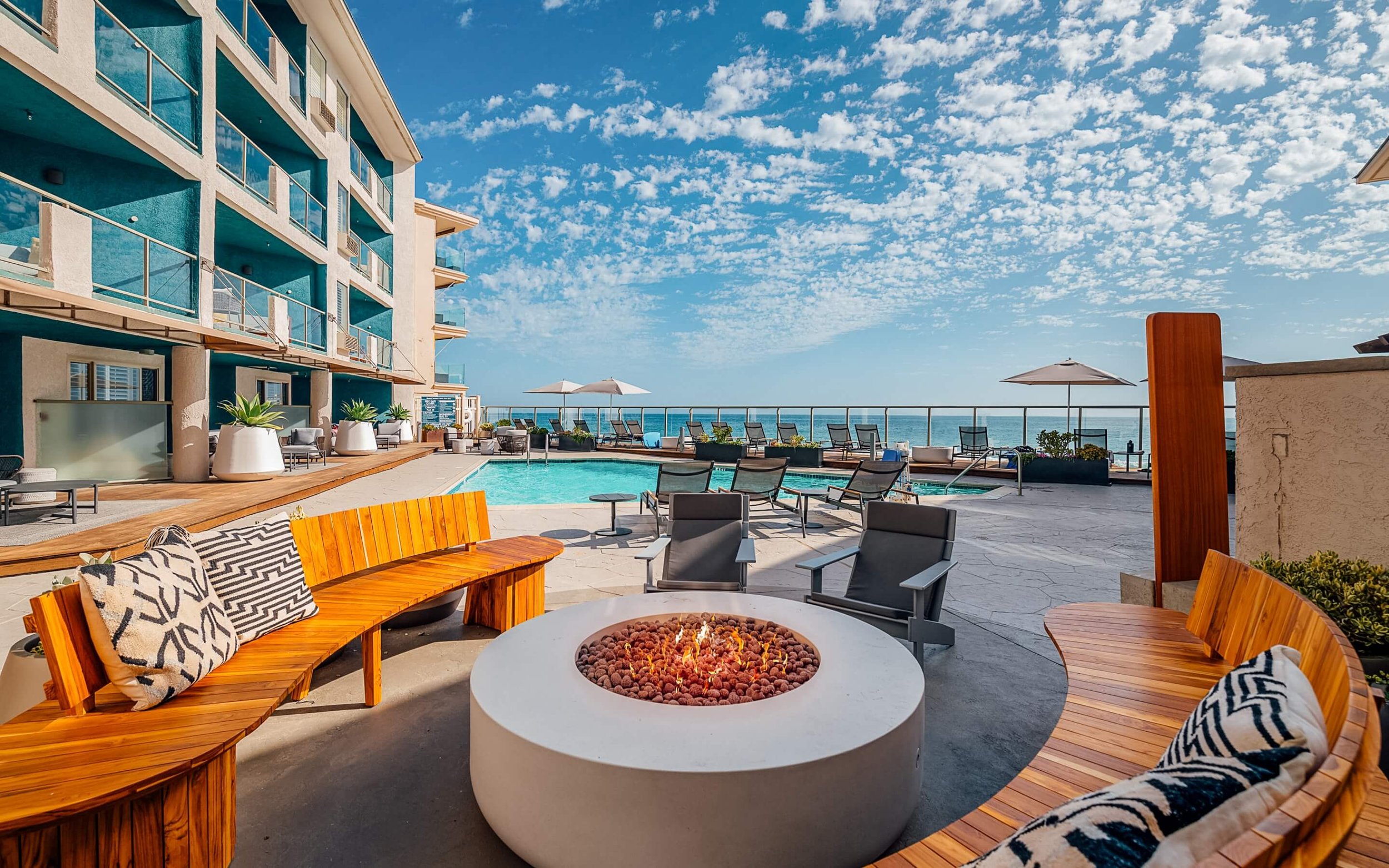 6573648711b440b9edcacdd9_BeachTerrace_Image 10.jpg
