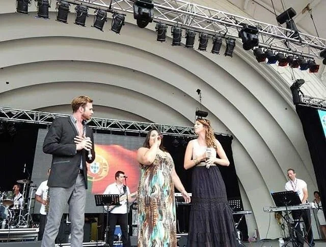 A late #tbt to this beautiful moment on stage with the lovely Sandra Pacheco and the always-suave Steve (Malakai) Vieira at the Johnny Lombardi Portuguese-Canadian Singing Festival 🎤🎶 Special shout out to the fabulous band members of &quot;Unique T