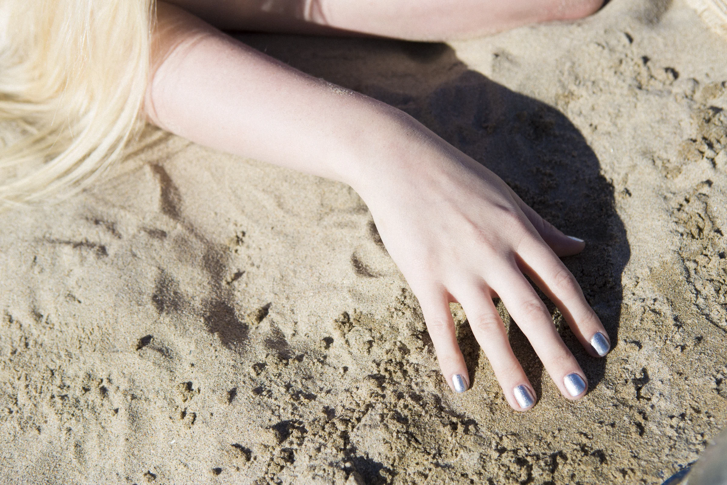 daradanen-elsamarit-nailpolish (190 of 562).jpg