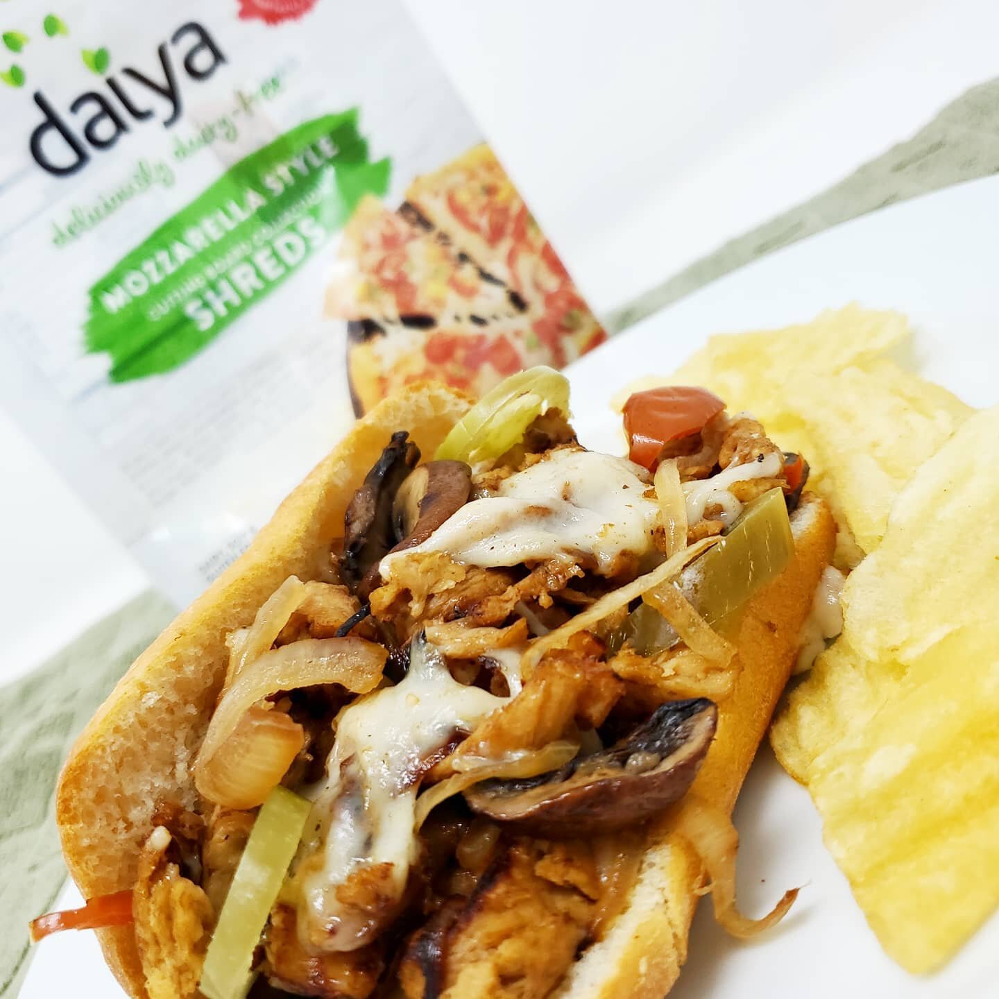 I have a confession...Im a cheese addict. Ooey gooey stringy melty get in my belly! And now I can have everything I love about cheese without the dairy. @daiyafoods &quot;Cutting Board Collection&quot; shreds are everything dairy-free cheese should b