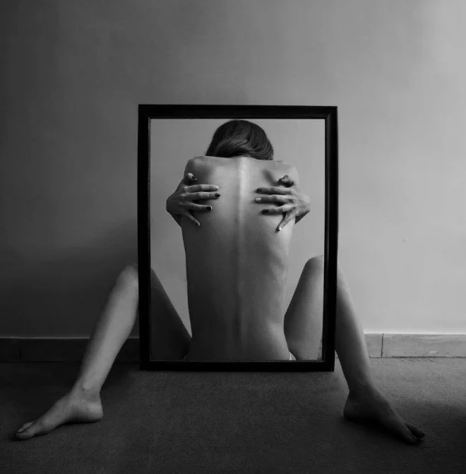 Artist: Elnaz Abedi
