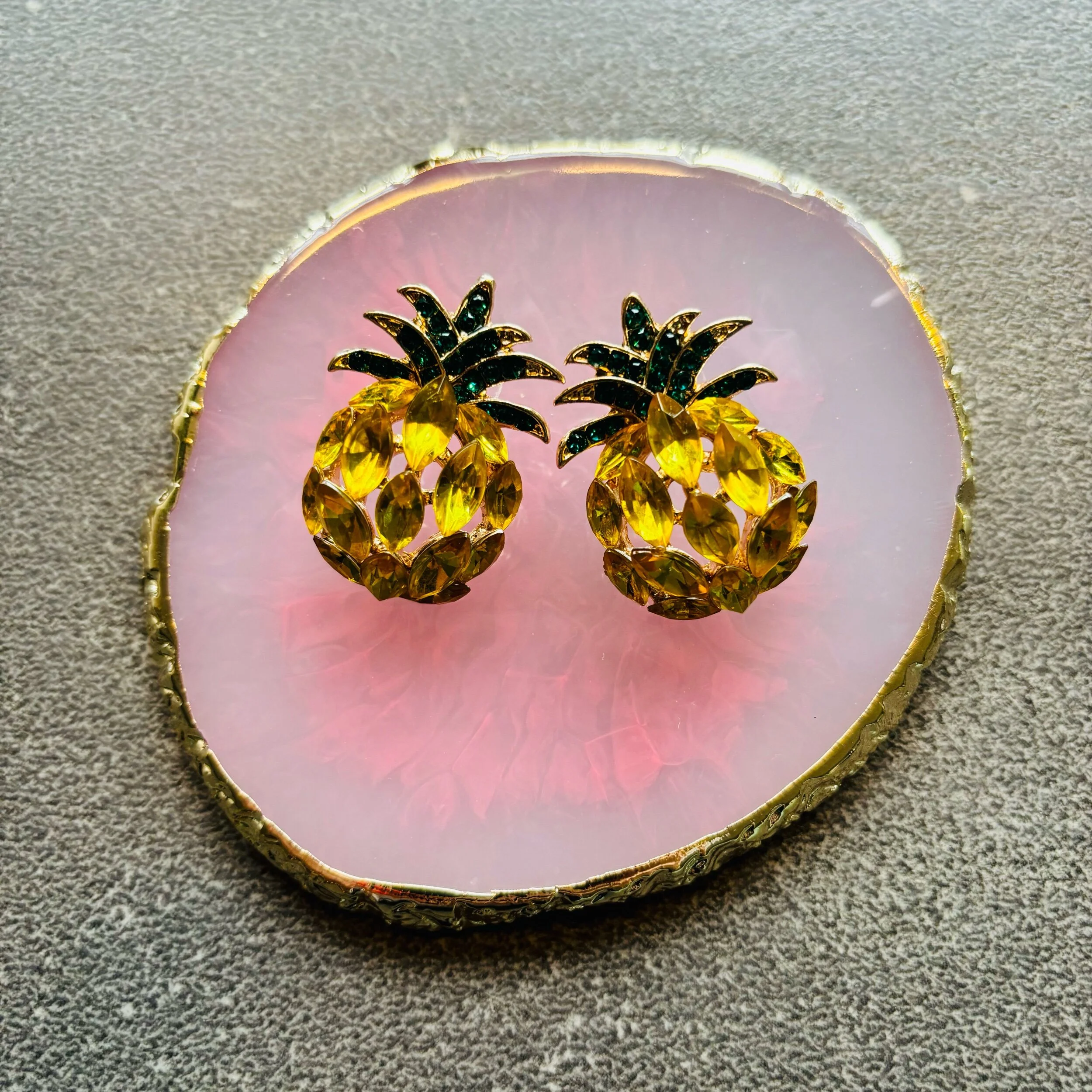 B1DB2512-B8BB-4F7C-8838-E6065445AB89