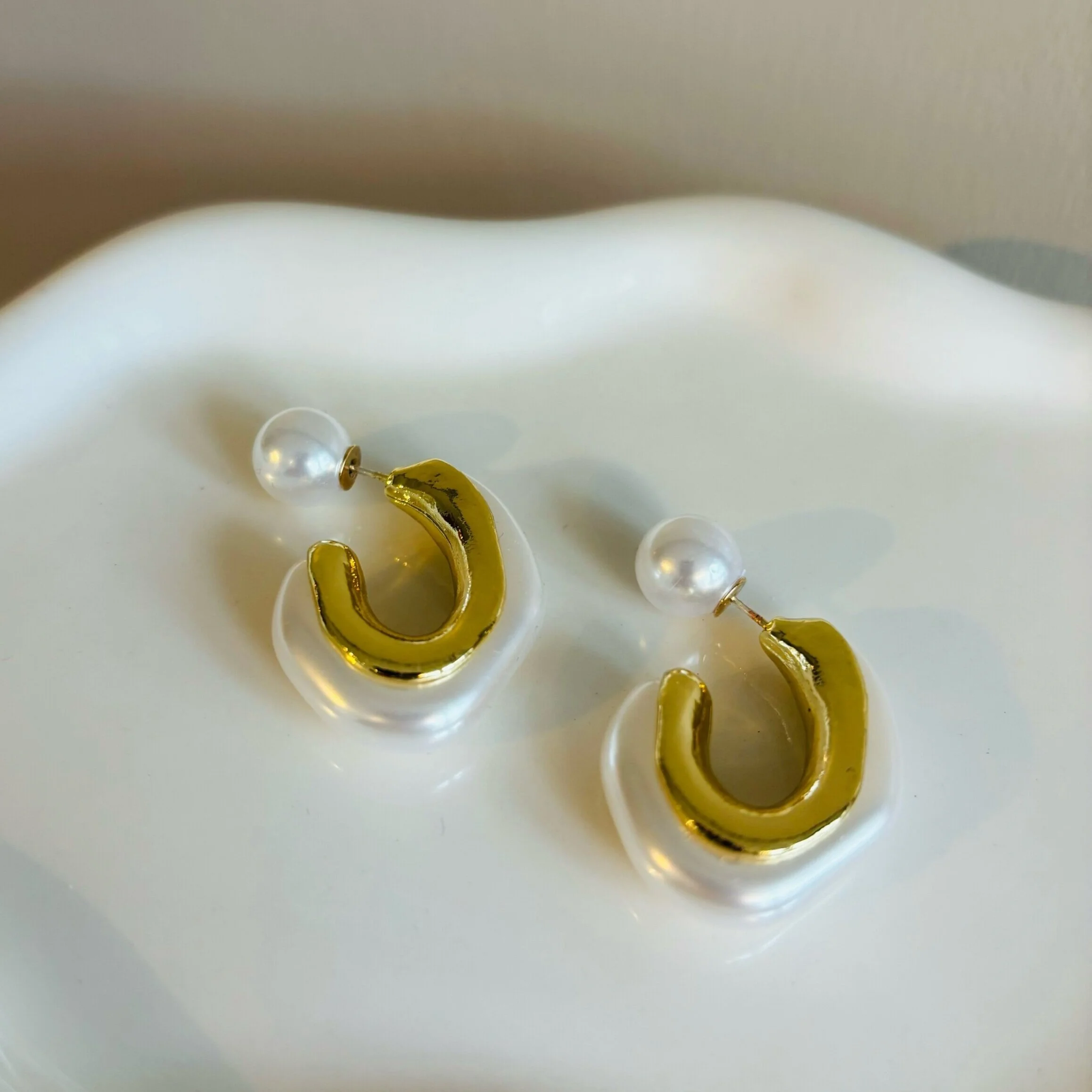 9A7D84DF-A935-4397-831D-5B39A1EF428B