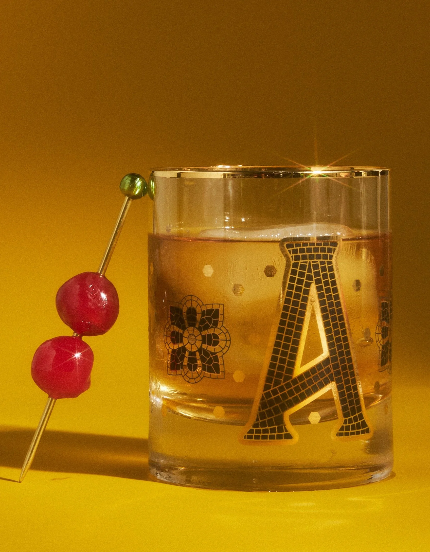 ANTSEP22_WCSTILLS_GIFTING_PAID_ADS_004_6353+1x1.jpg