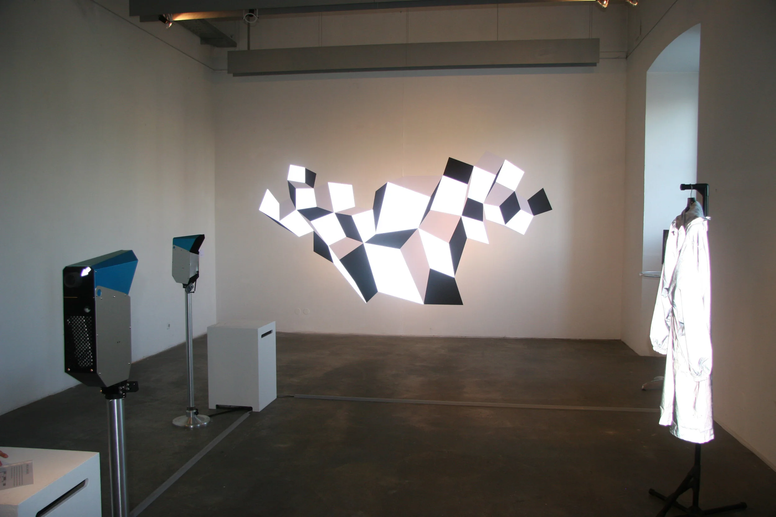 Fig.12 - Interactive RPT Wall Installation Nathan Cohen Ars Electronica Linz 2008: reflecting projected light