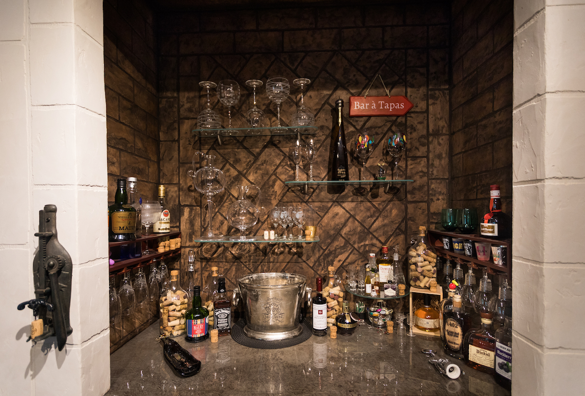 Brick and Block Bar Finish.jpg