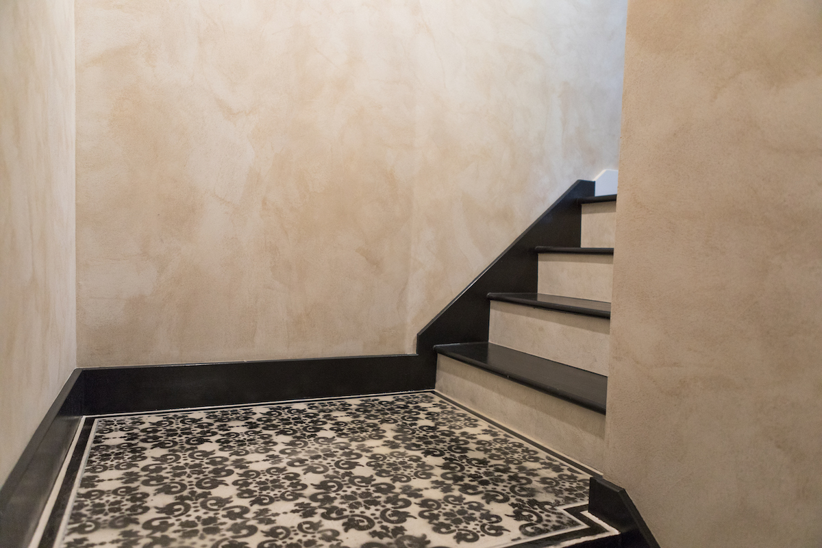 Landing, Ceiling, Stair Riser Finishes.jpg