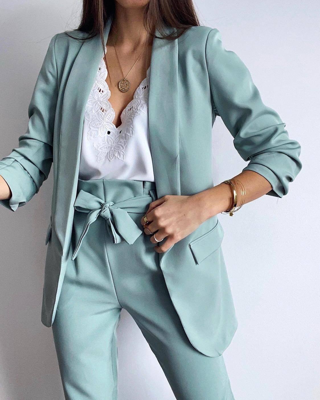 ensemble blazer pantalon