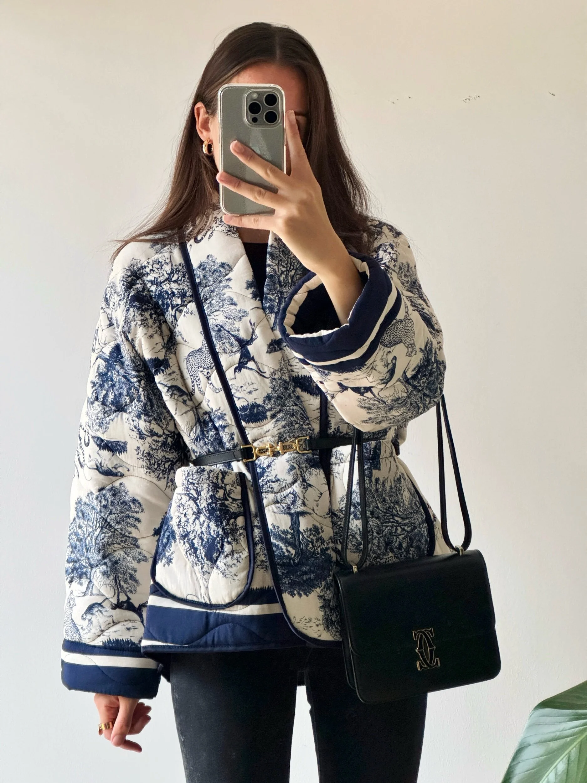 34B98AAE-FE20-400A-BAD1-08D97FAF86FF