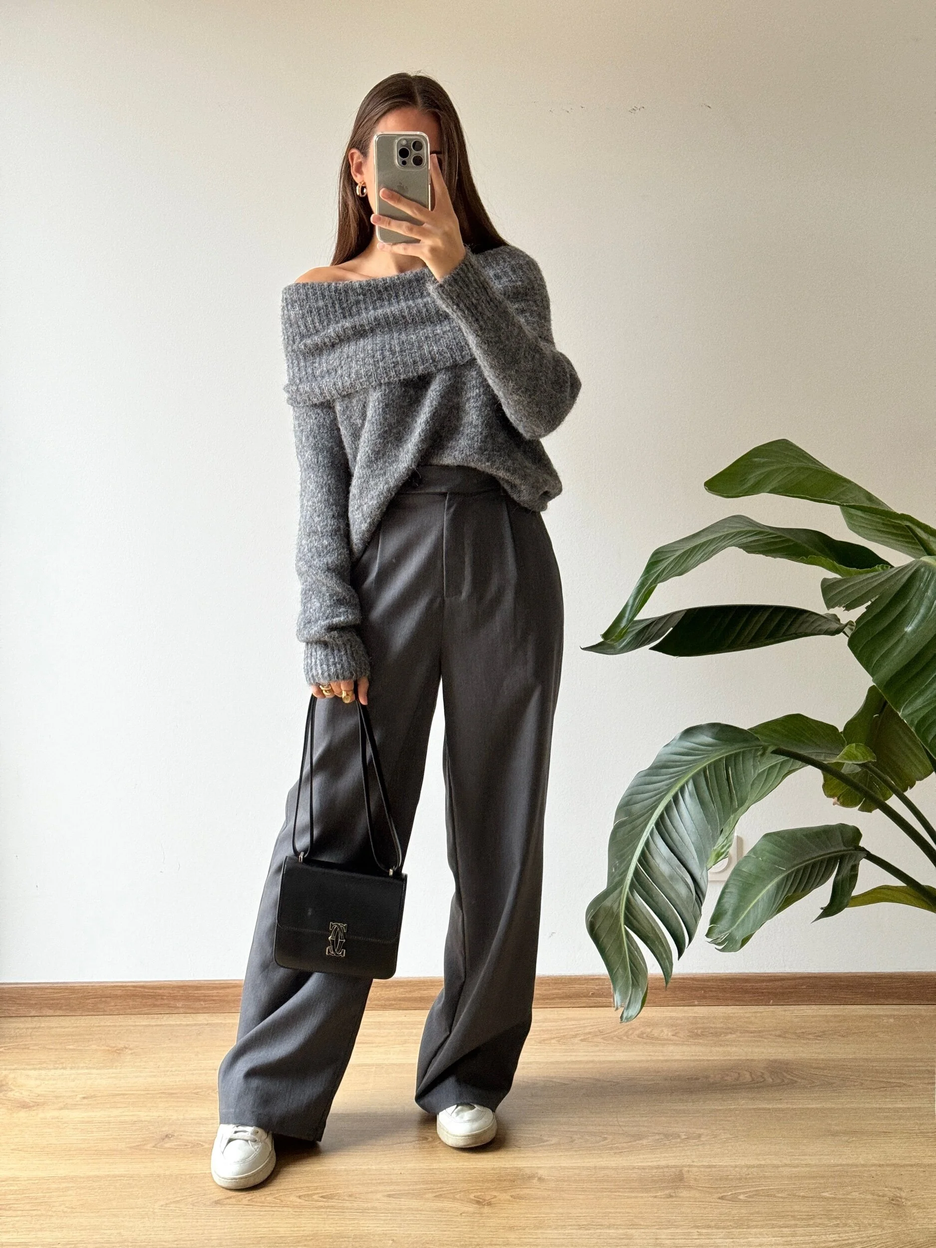 6ACC828A-F31D-415C-BB73-C6B857776186