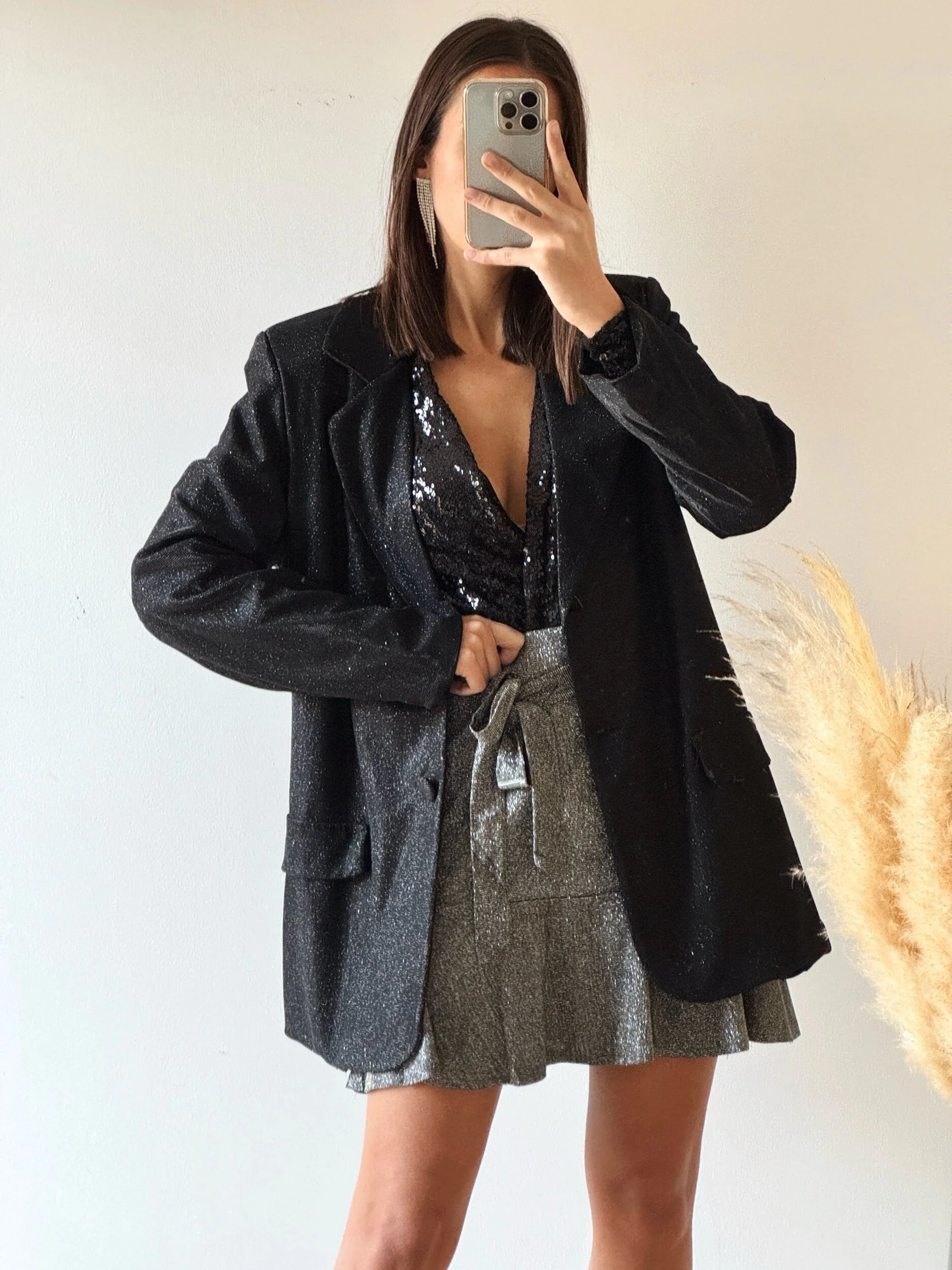 C26FC558-D0C8-4ECE-9409-43416622E2E8