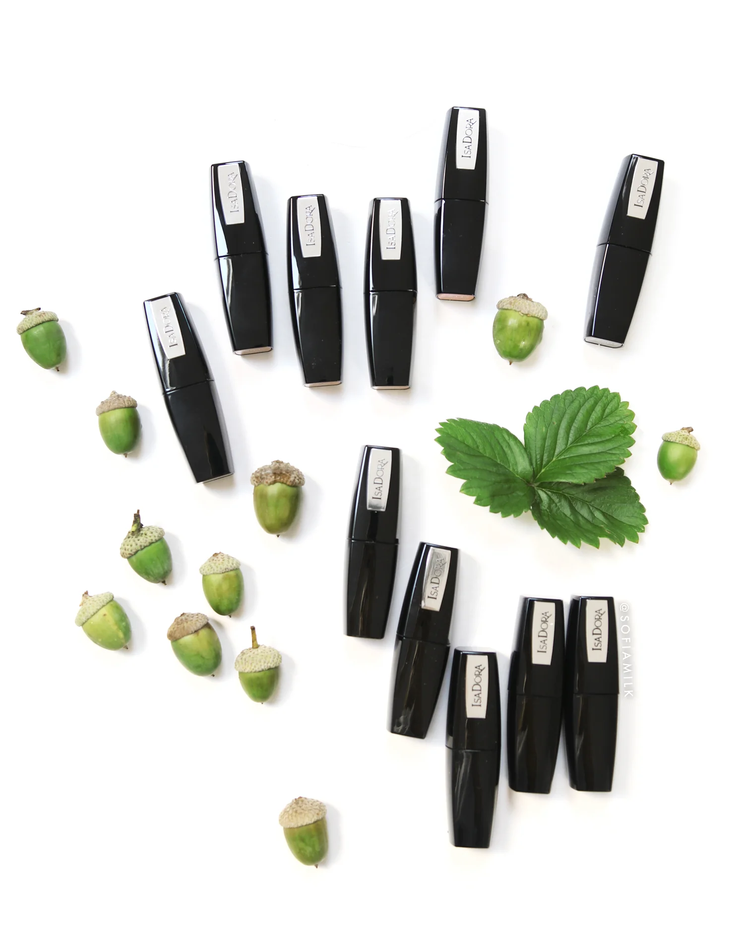 ISADORA-new-lipstick-formula.jpg