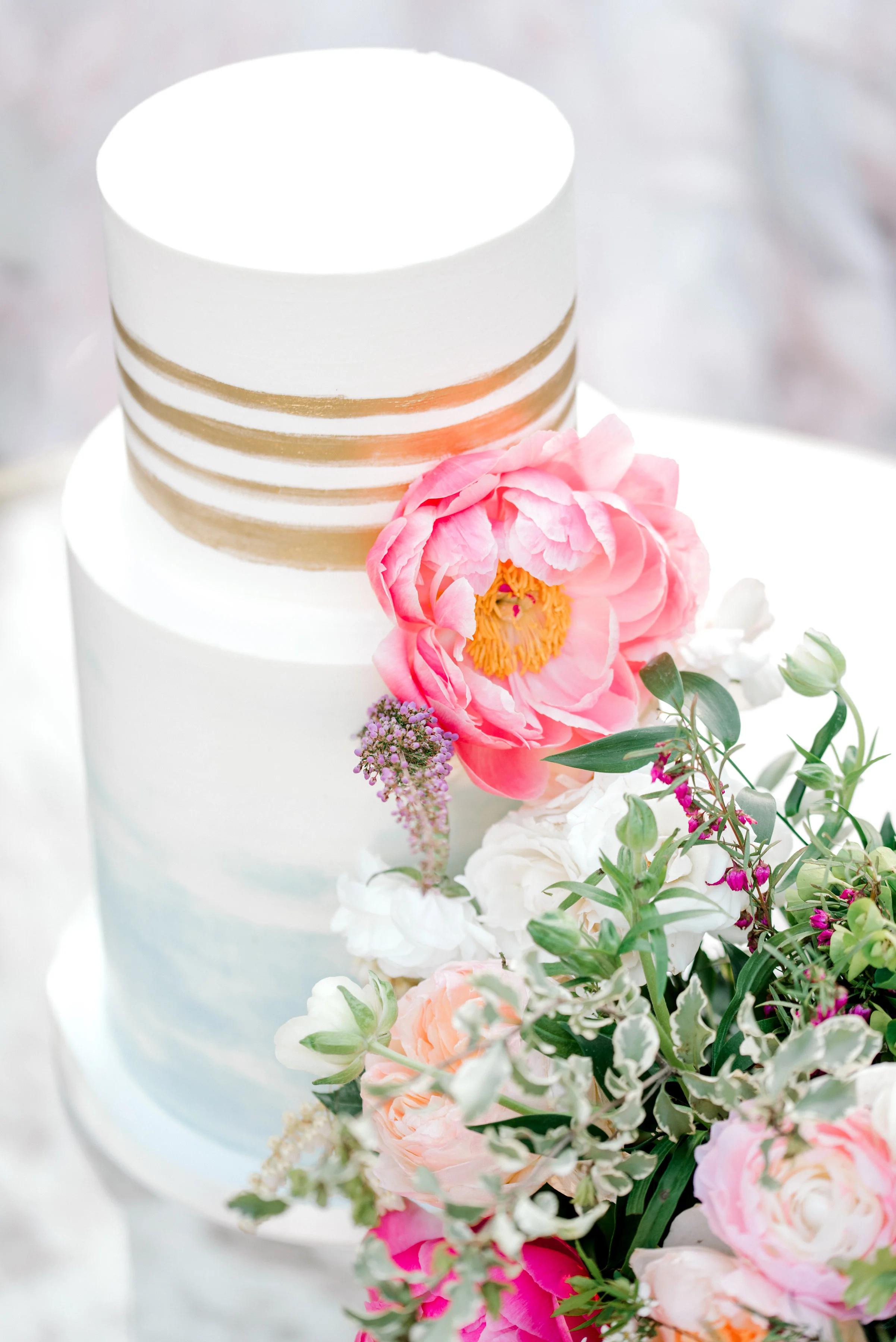 ASHFORD ESTATE STYLED SHOOT — Peonies to Paint Chips Peonies to Paint Chips