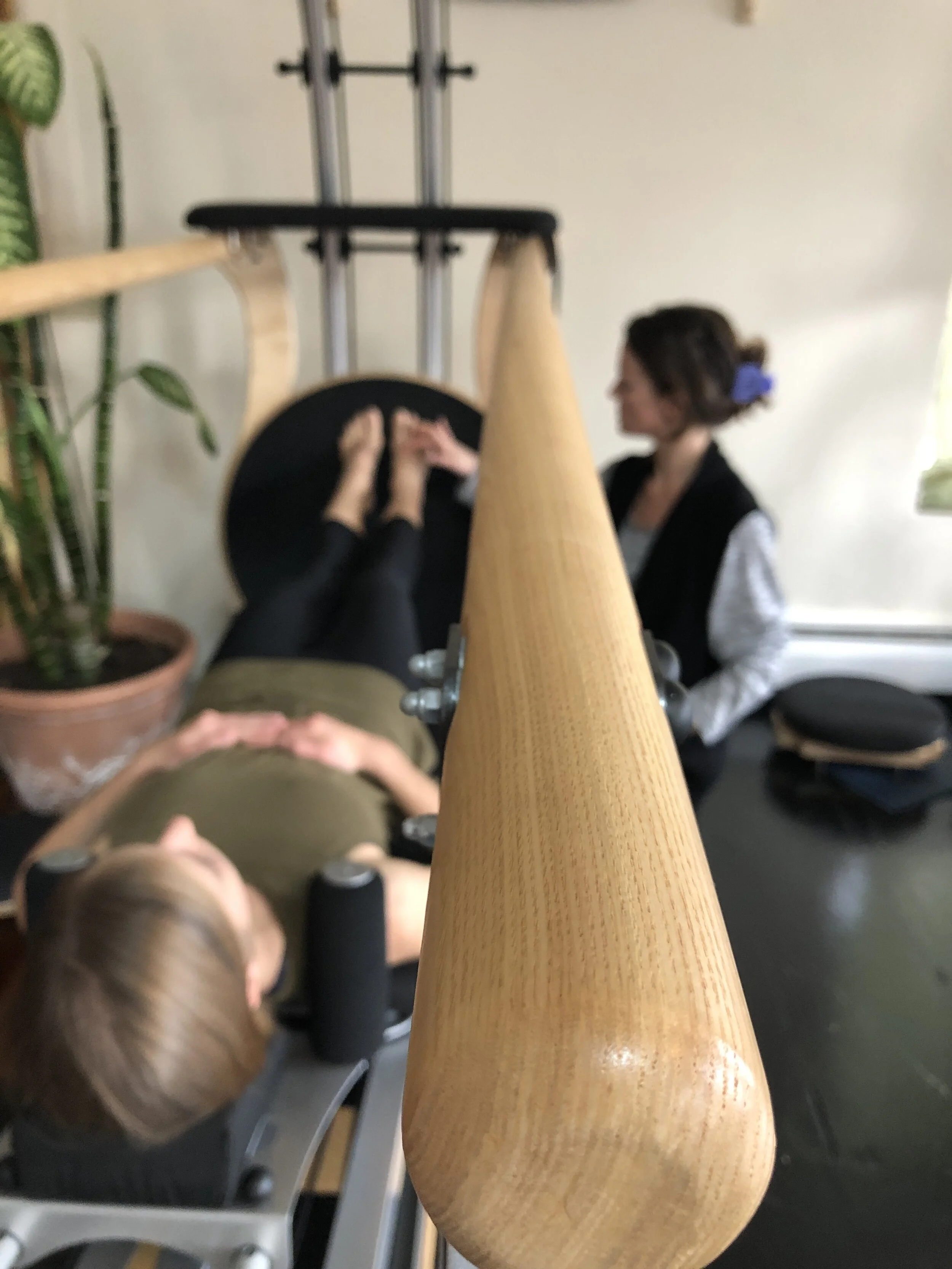 Jumping Stretching Board Introduction "Feel the love"