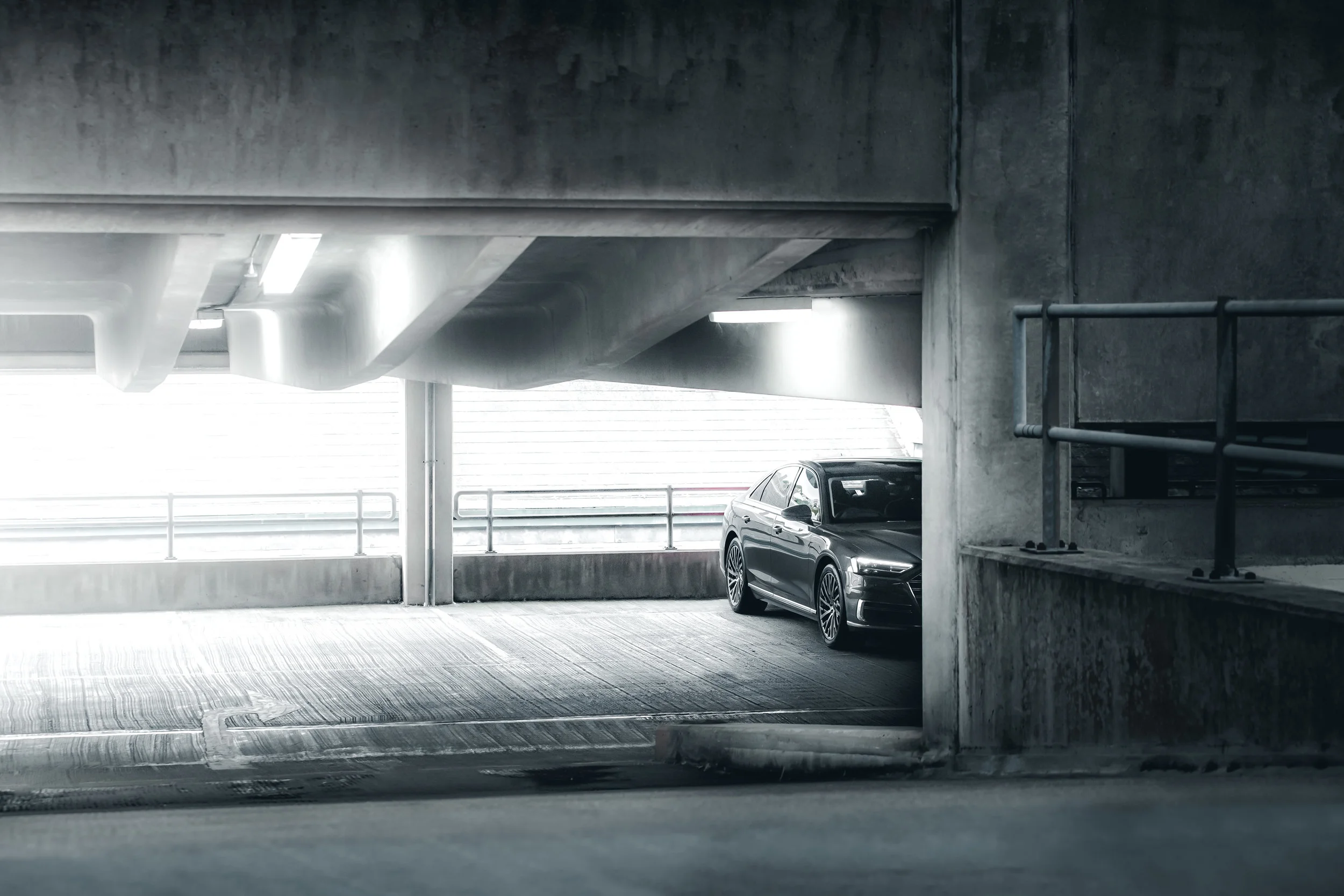 Audi A8-1.jpg