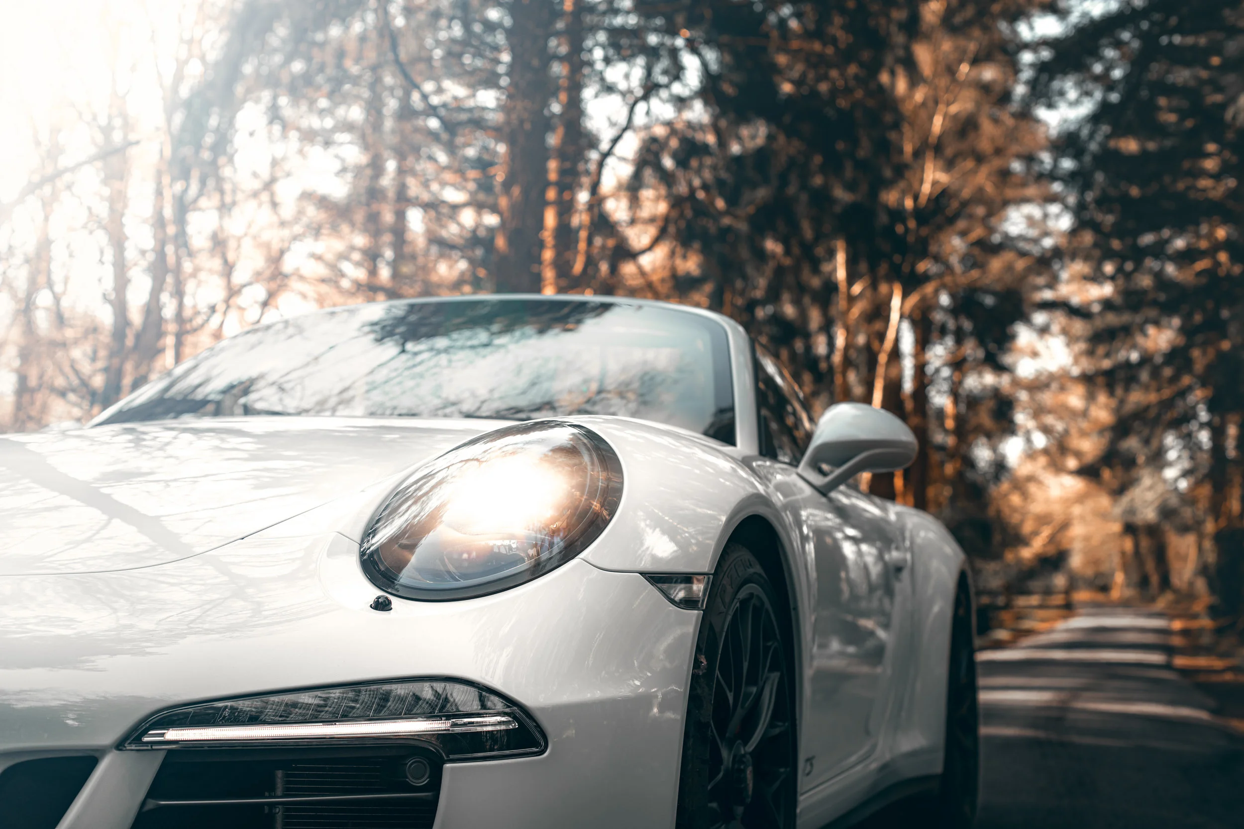 Porsche 911 Carrera GTS-12.jpg