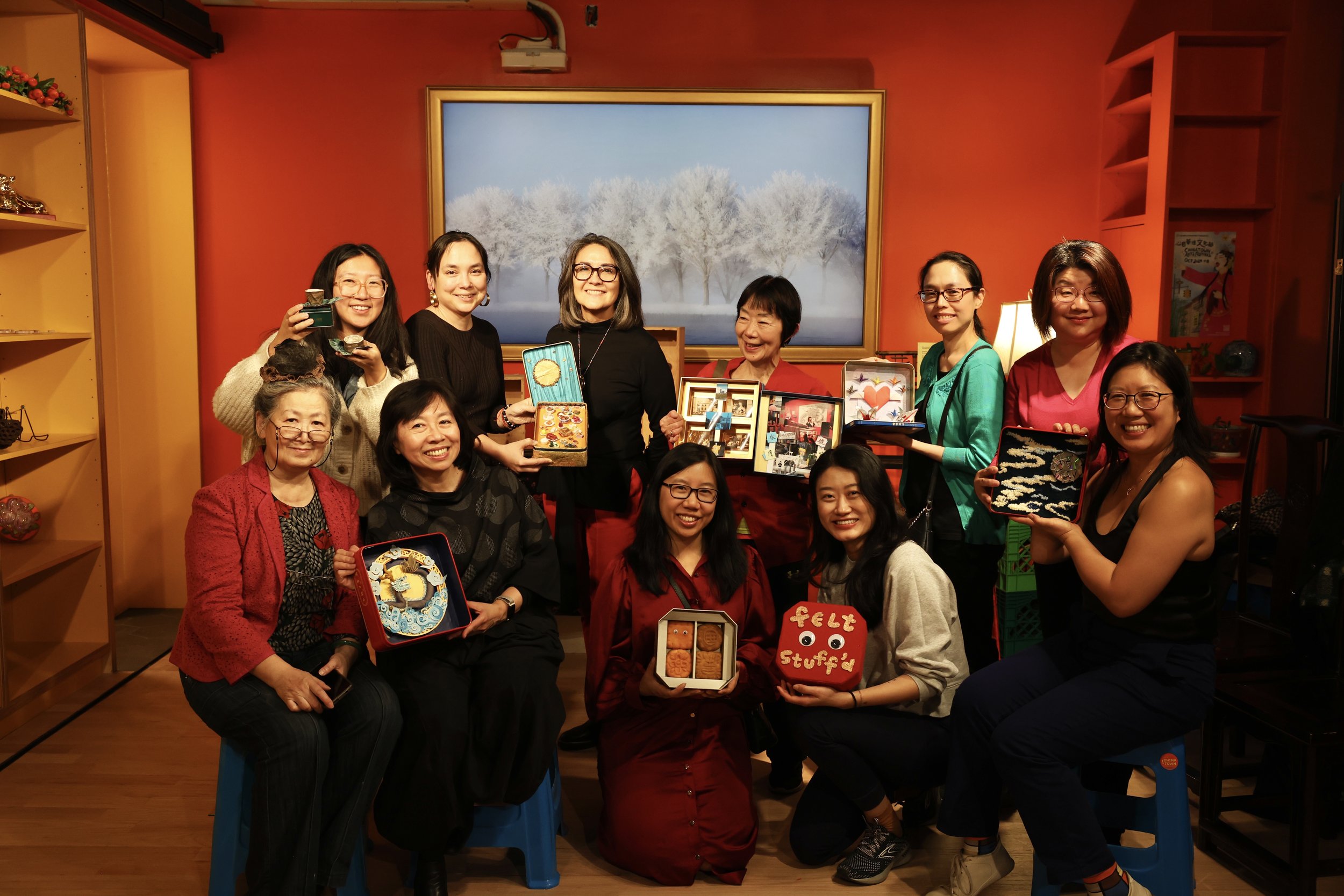 MOONSquare24Closing_LingHong_05.JPG