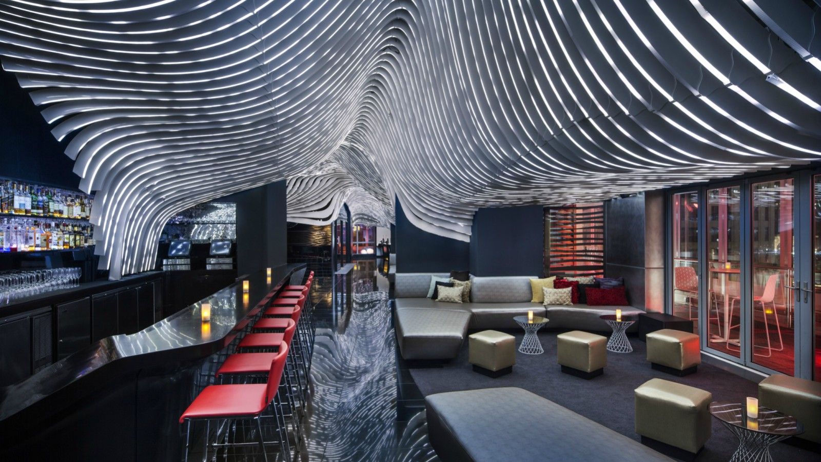 who3154lo-206472-LivingRoomBarTerrace.jpg