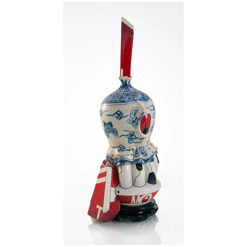 Brendan Tang Manga Ormolu Ver. 5.0-t , 2018 ceramics and mixed media 20.5 x 6 x 8" Inquire > SOLD