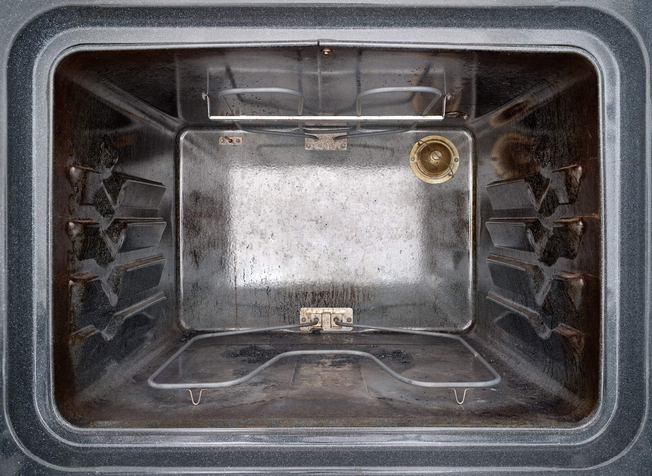   Oven , 2010 archival inkjet print 45 x 60" image Edition of 3, 2AP 